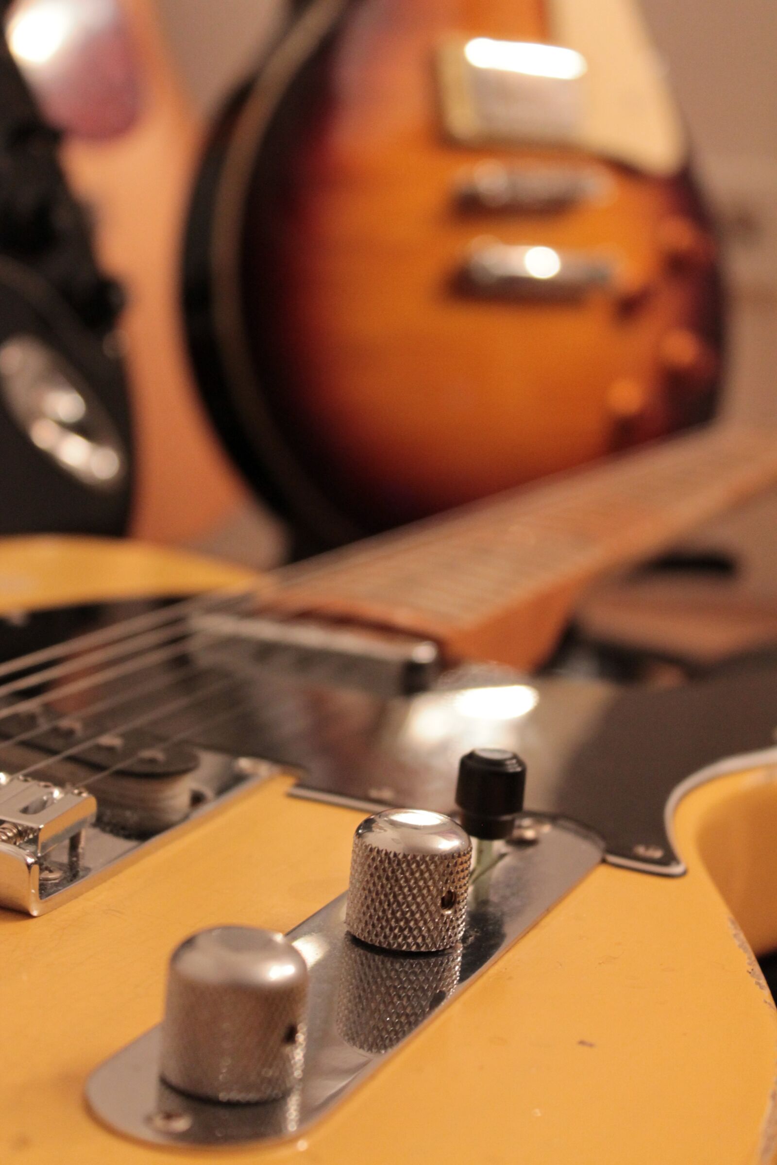 Canon EOS 1100D (EOS Rebel T3 / EOS Kiss X50) sample photo. Guitar, music, strings photography