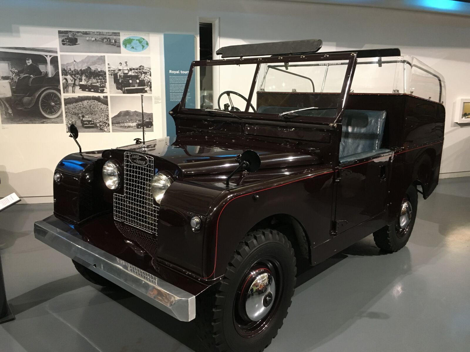 Apple iPhone 6s sample photo. Royal landrover, defender, landrover photography