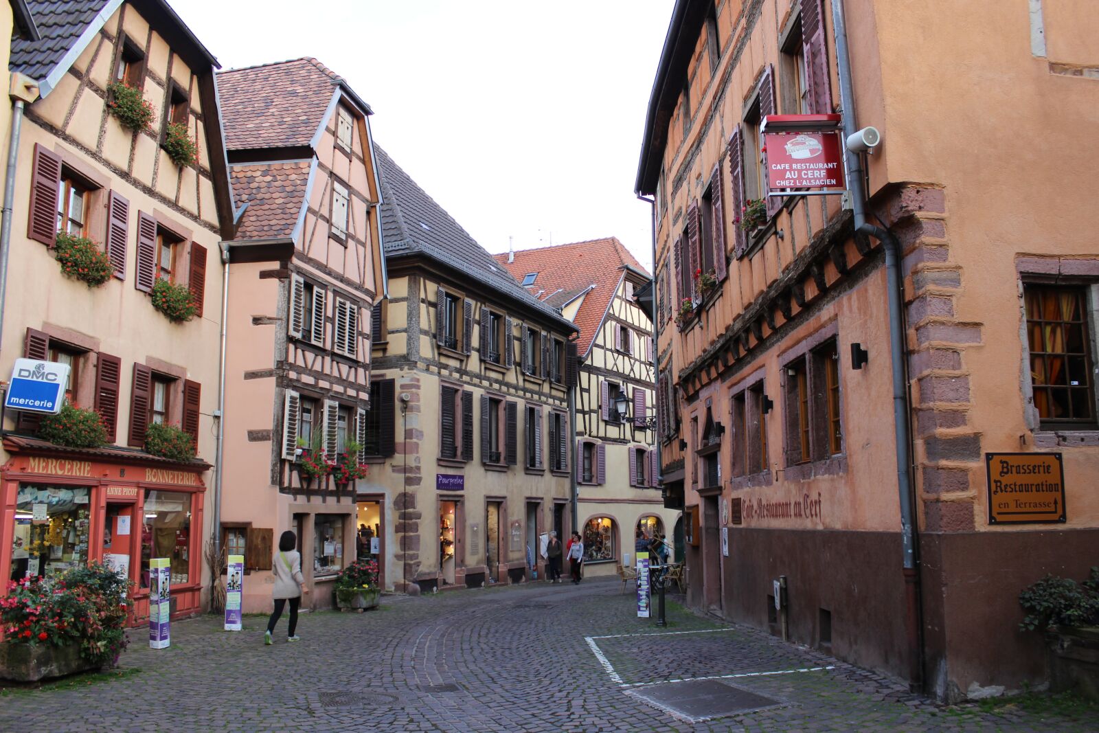 Canon EOS 600D (Rebel EOS T3i / EOS Kiss X5) sample photo. Vosges, historic street, france photography