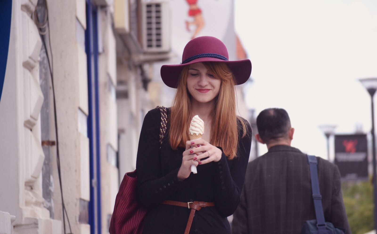 Nikon D3100 sample photo. Woman with ice-cream, girl photography