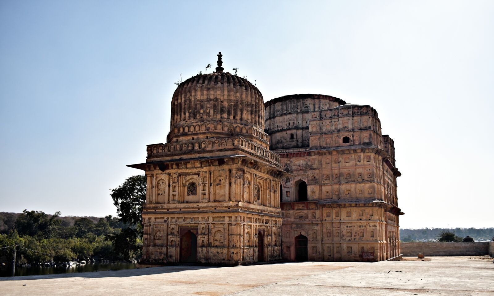 Nikon D5600 sample photo. Cenotaph, orchha, madhya pradesh photography