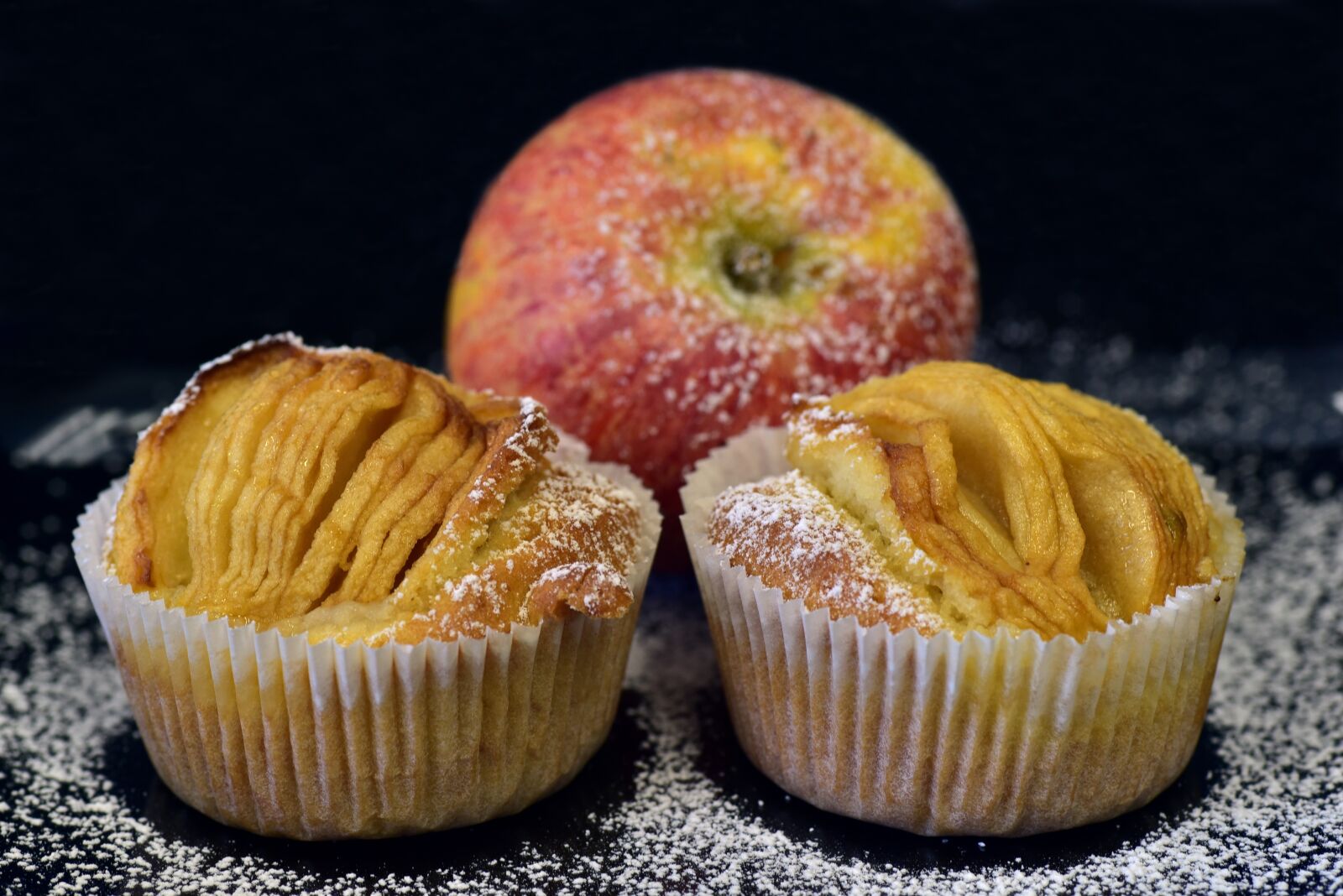Nikon D750 sample photo. Apple, apple pie, sweet photography