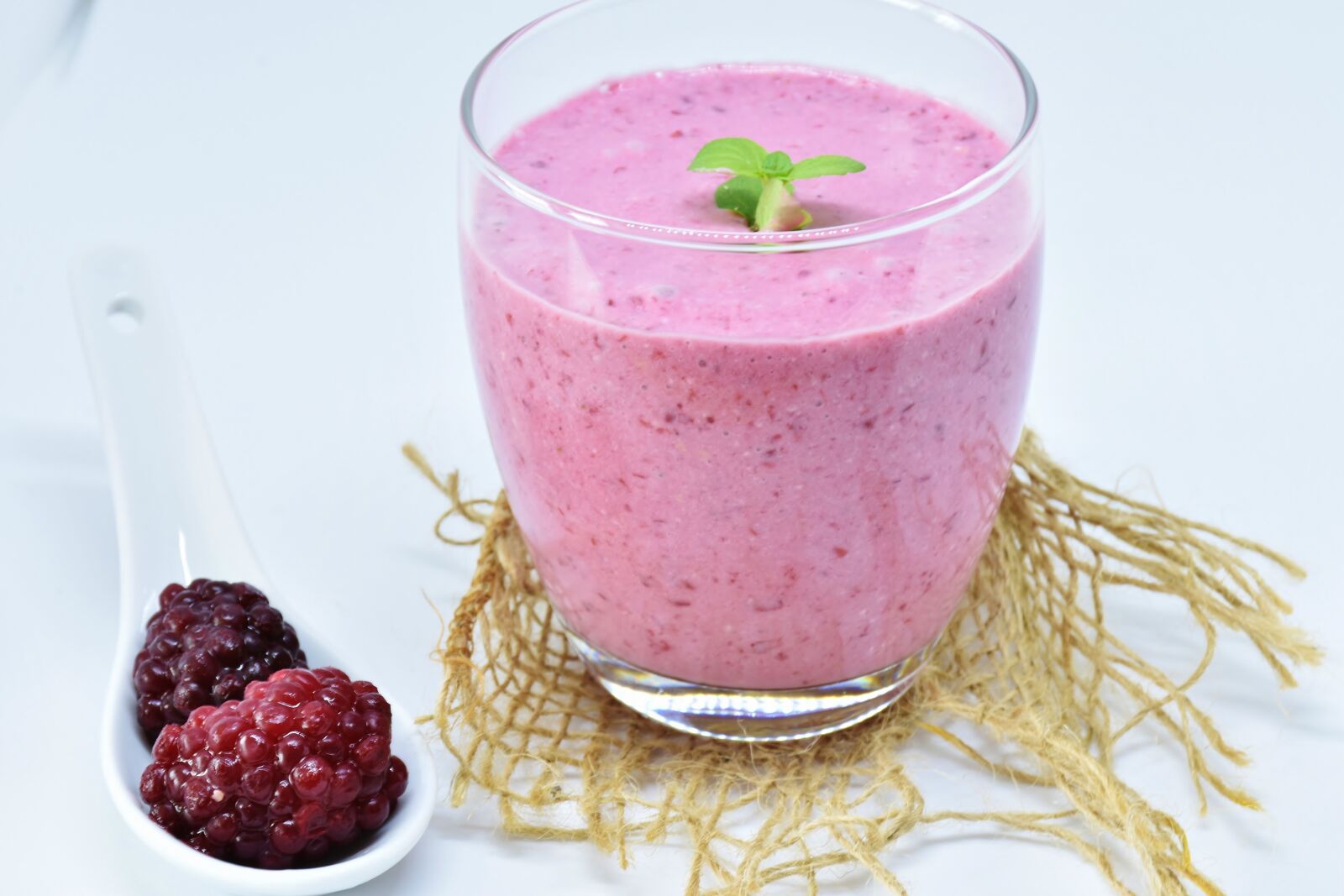 Nikon D7200 sample photo. Milk, shake, milkshake photography
