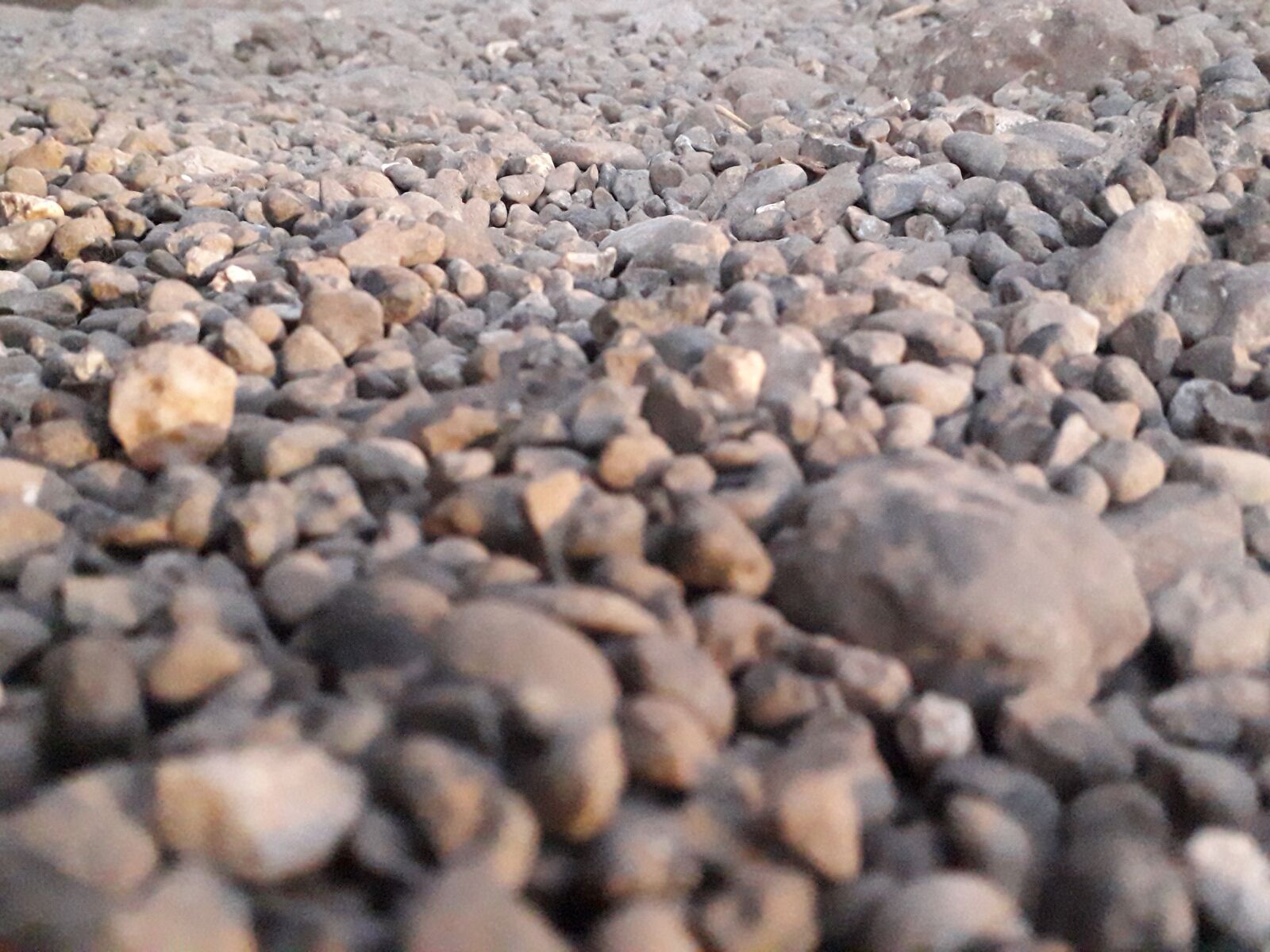 Samsung Galaxy J6 sample photo. Rocks, stones, natural photography