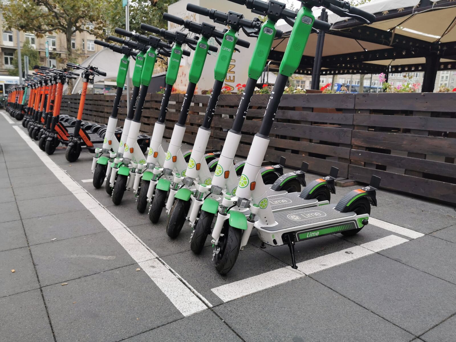 HUAWEI P30 Pro sample photo. E-scooter, escooter, electric scooter photography