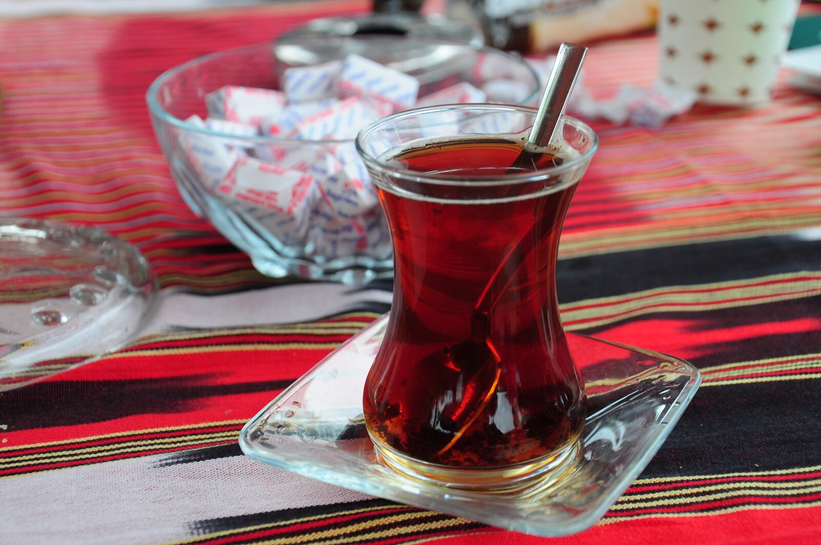 Nikon D90 sample photo. Tea, tea cup, turkish photography