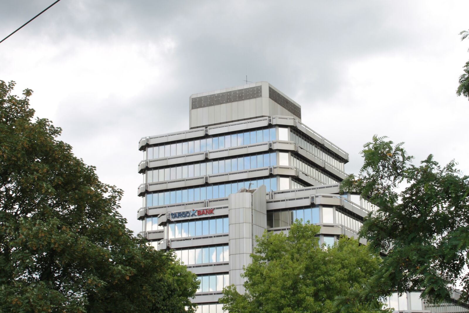 Canon EOS 1100D (EOS Rebel T3 / EOS Kiss X50) sample photo. Kl ckner tower, duisburg photography