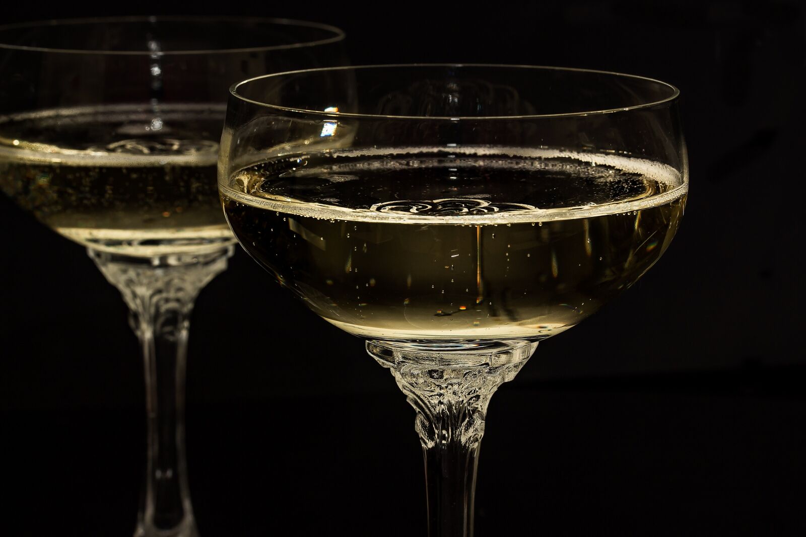 Canon EOS 650D (EOS Rebel T4i / EOS Kiss X6i) sample photo. Champagne glasses, champagne, glasses photography