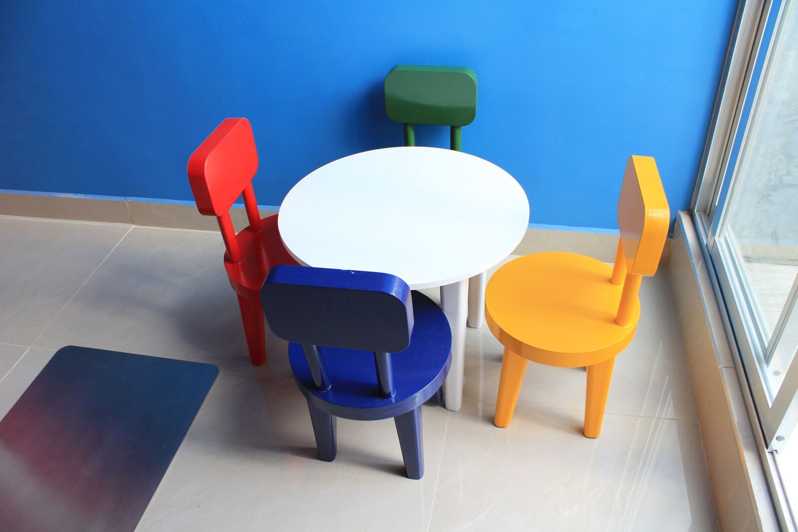 Canon EOS 1100D (EOS Rebel T3 / EOS Kiss X50) sample photo. Seat, chair, furniture photography