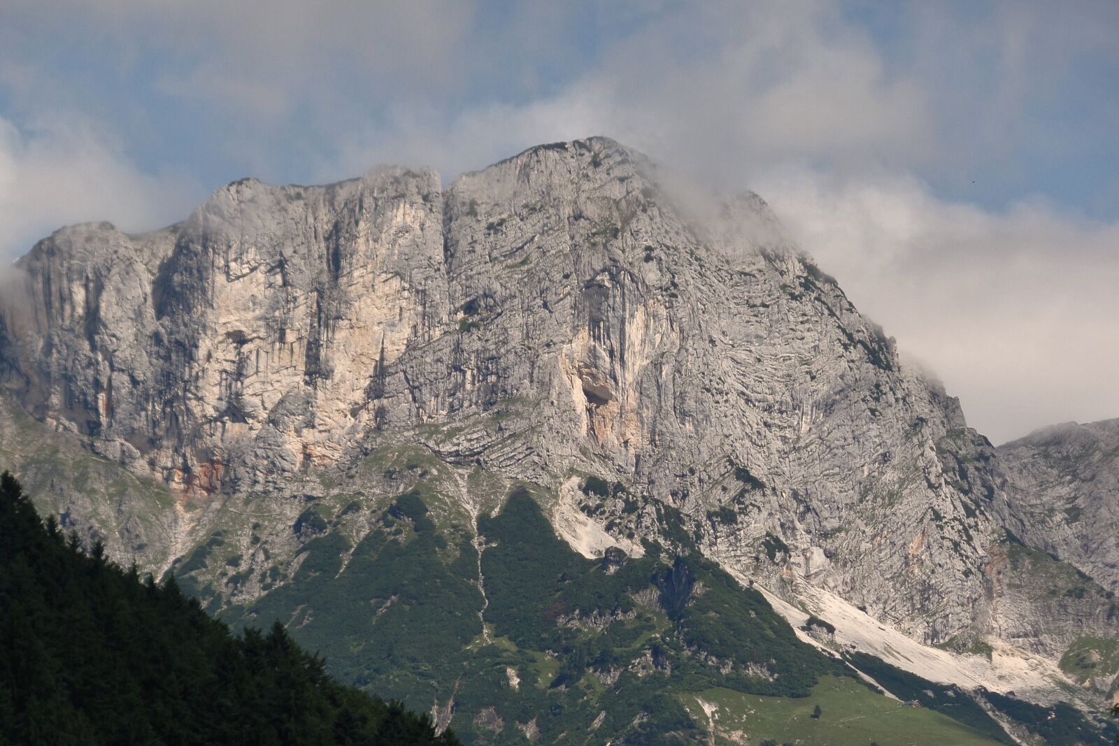 Samsung WB350F/WB351F/WB352F sample photo. Mountain, alpine, nature photography