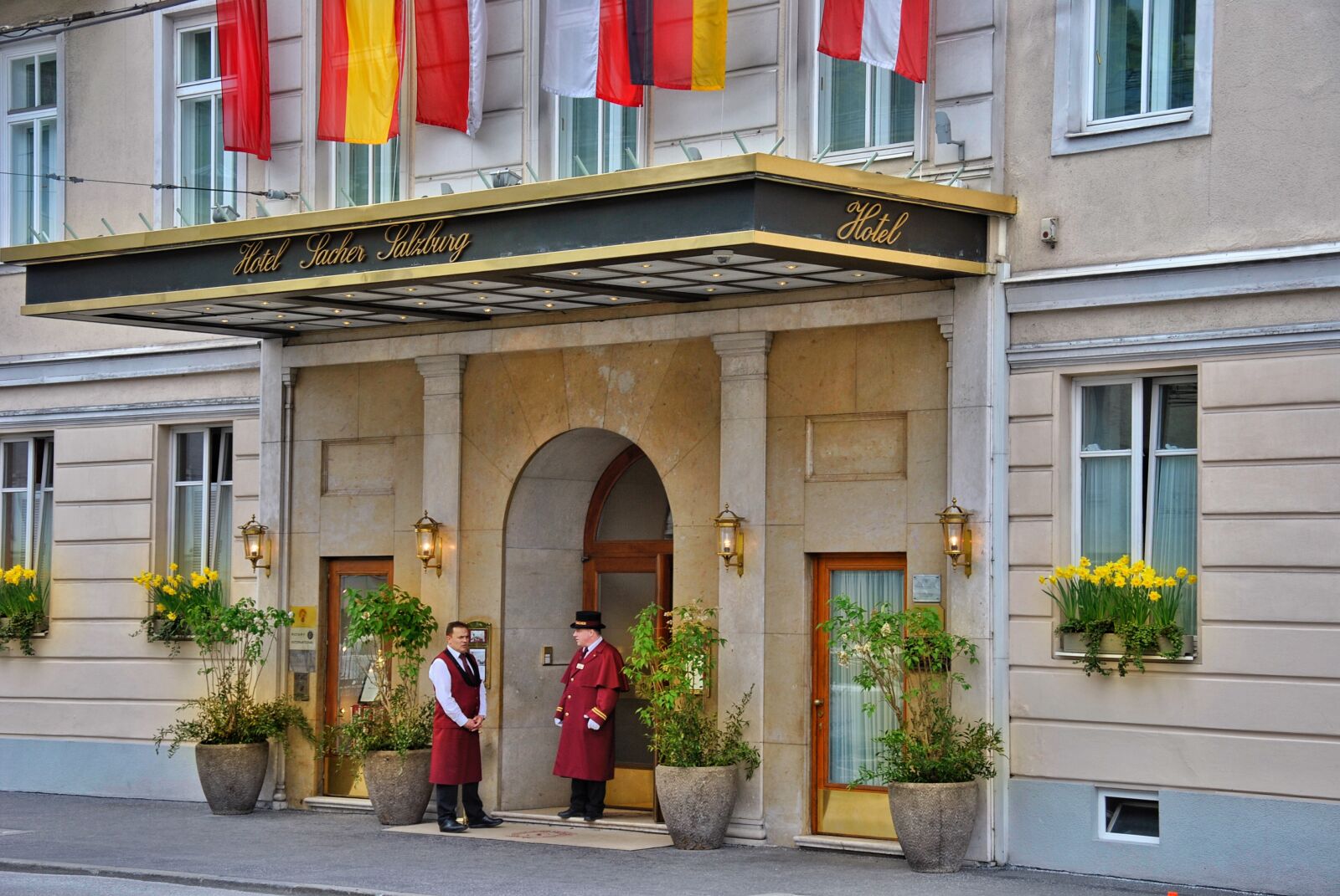 Nikon D3000 sample photo. Salzburg, hotel, vacations photography
