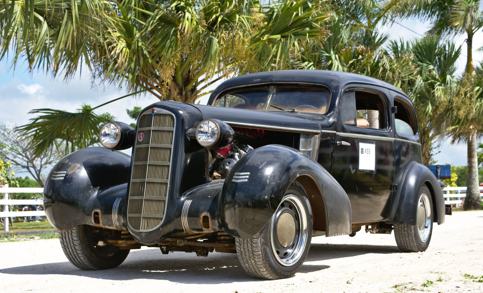 Nikon D7200 sample photo. Car, antique, classic photography