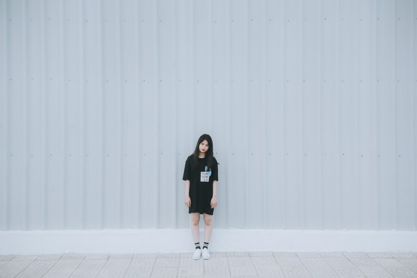 Canon EOS 5D sample photo. Woman, in, black, elbow photography