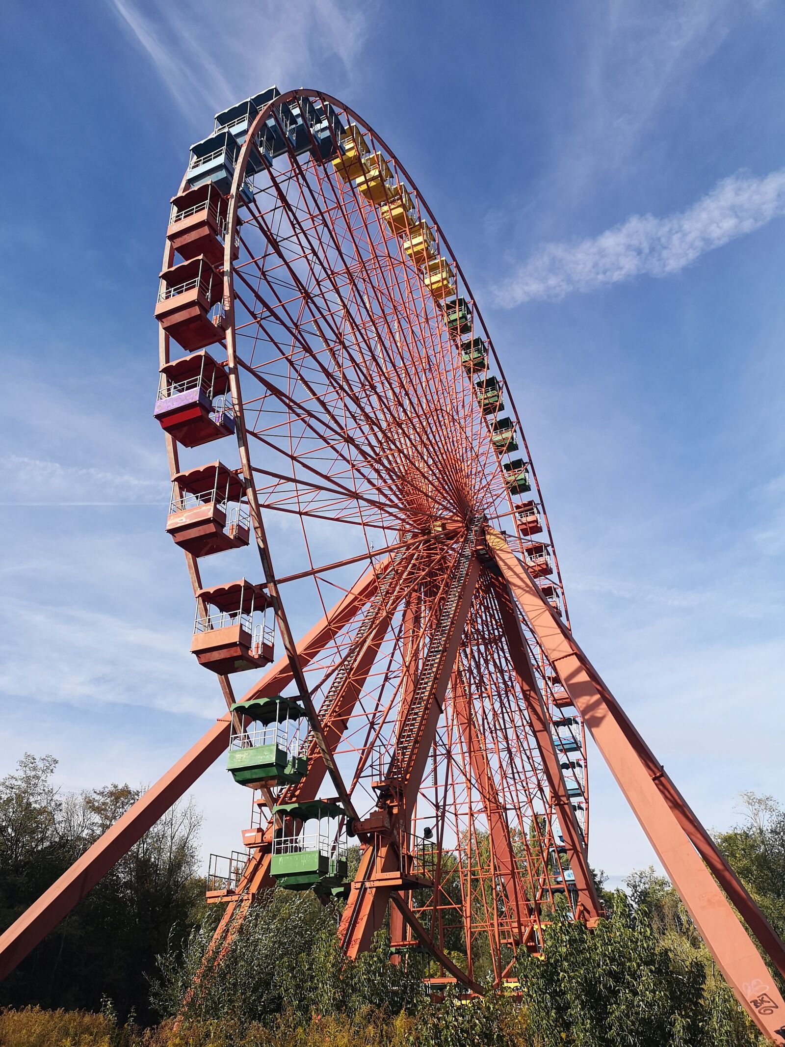 HUAWEI CLT-L29 sample photo. Spree river park, ferris photography