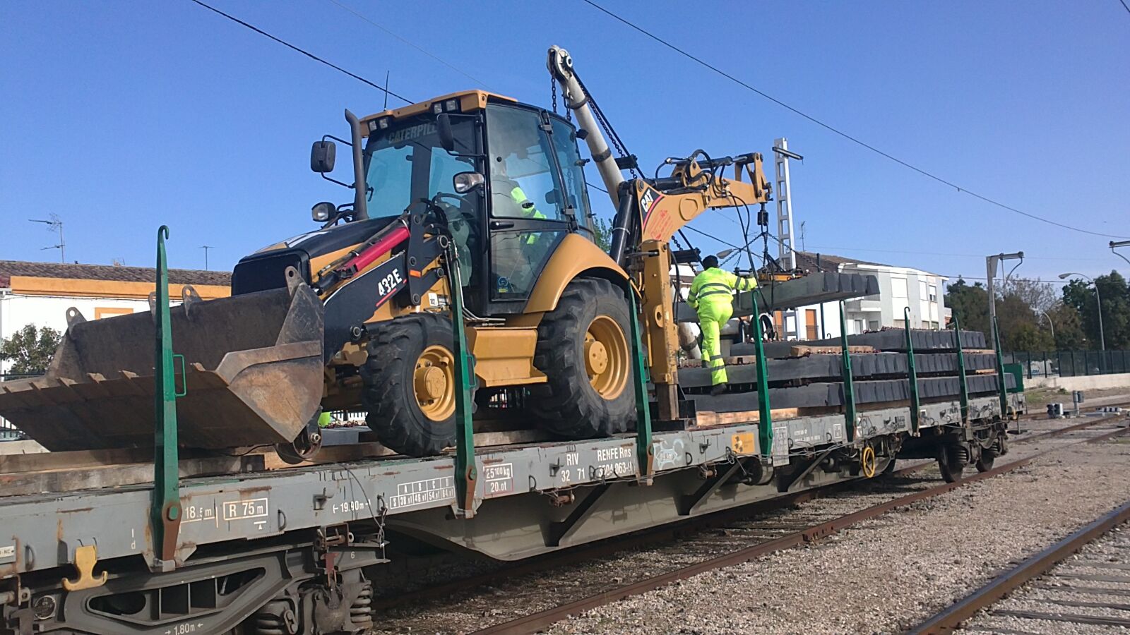 Sony Ericsson U5i sample photo. Train, sleepers, excavator photography