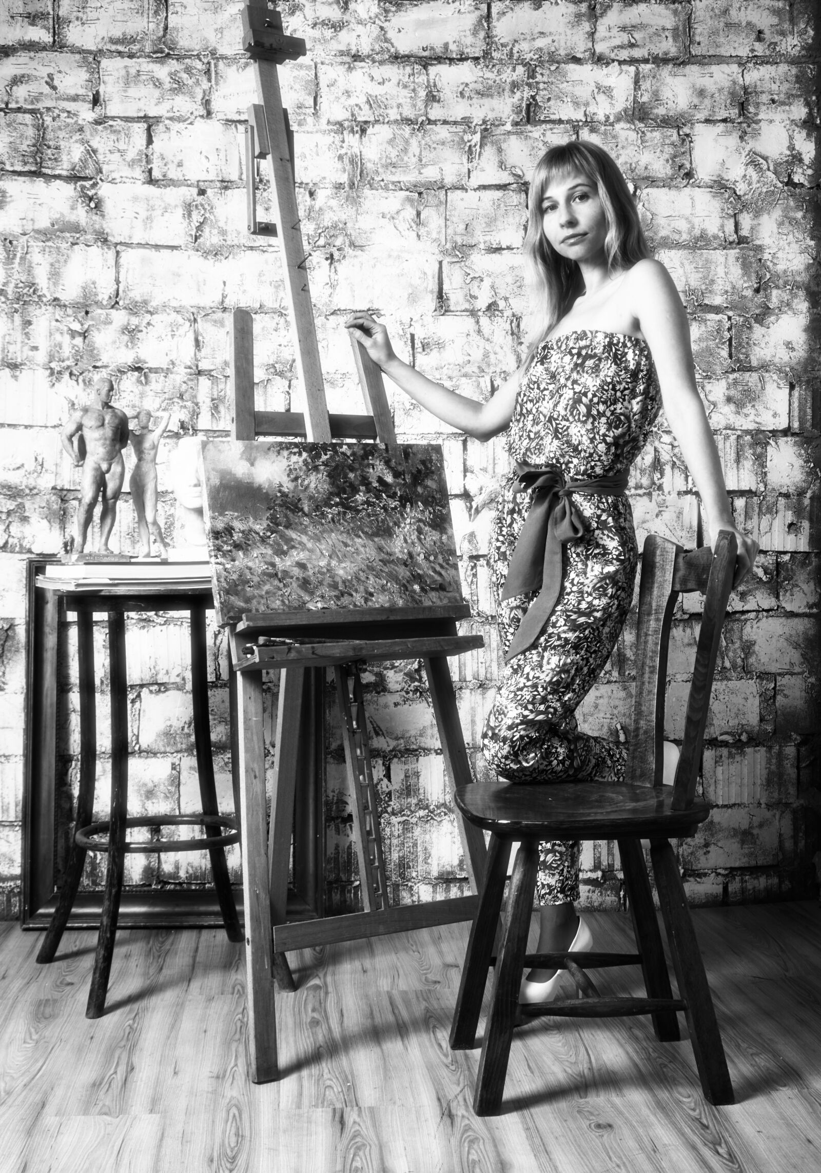Canon EOS 5D Mark II sample photo. Easel, artist, canvas photography