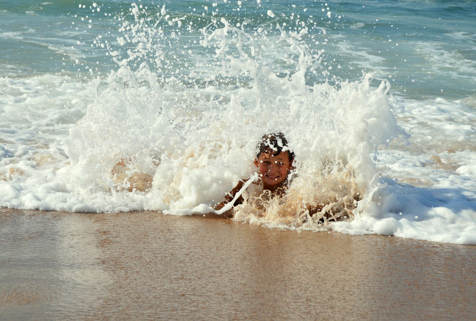 Nikon D3200 sample photo. Water, surf, wave photography