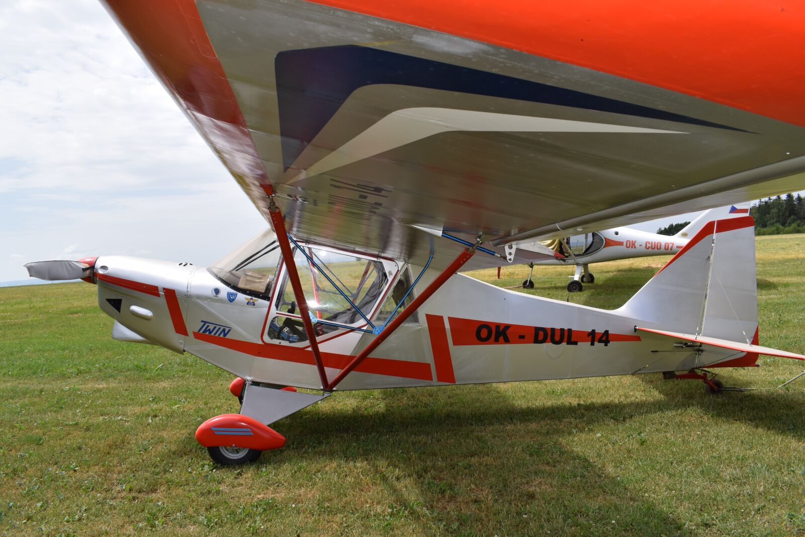 Nikon D3300 sample photo. Aircraft, wing, airport photography