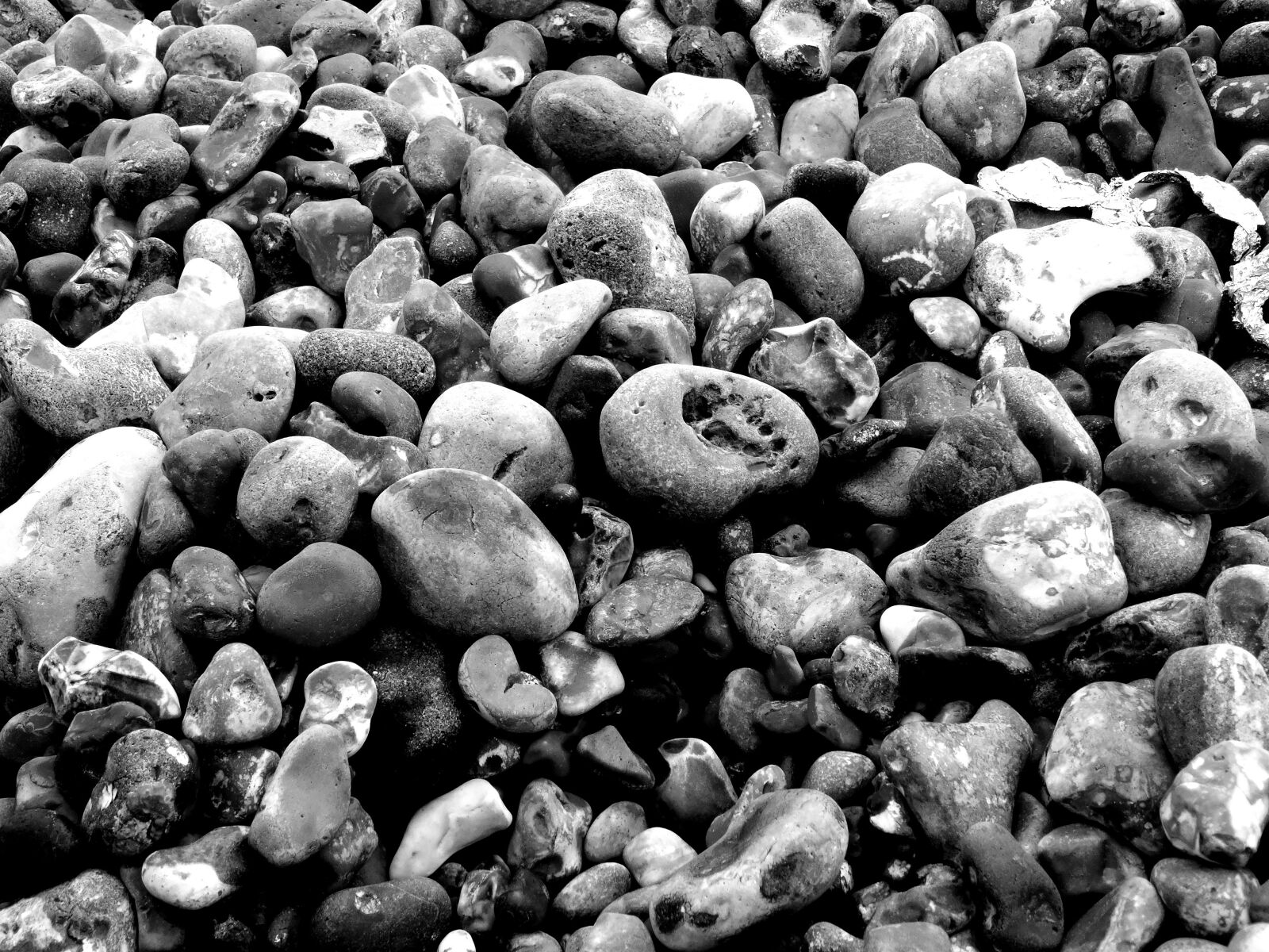 Sony Cyber-shot DSC-HX50V sample photo. Stones, bank, beach photography