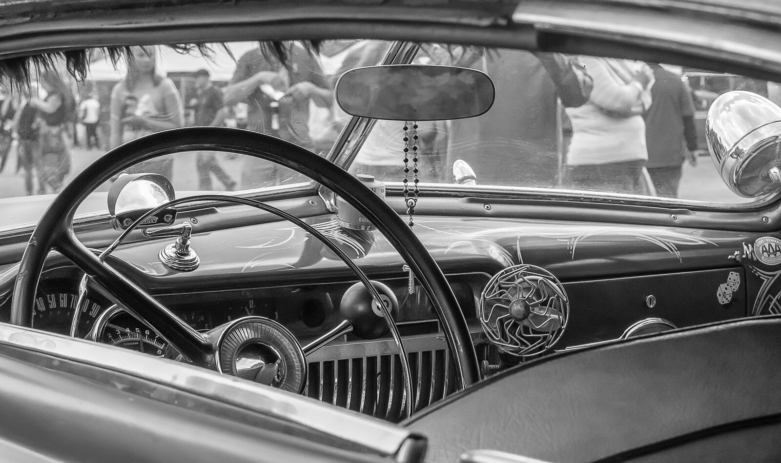 Nikon D3300 sample photo. Car, motor show, old photography