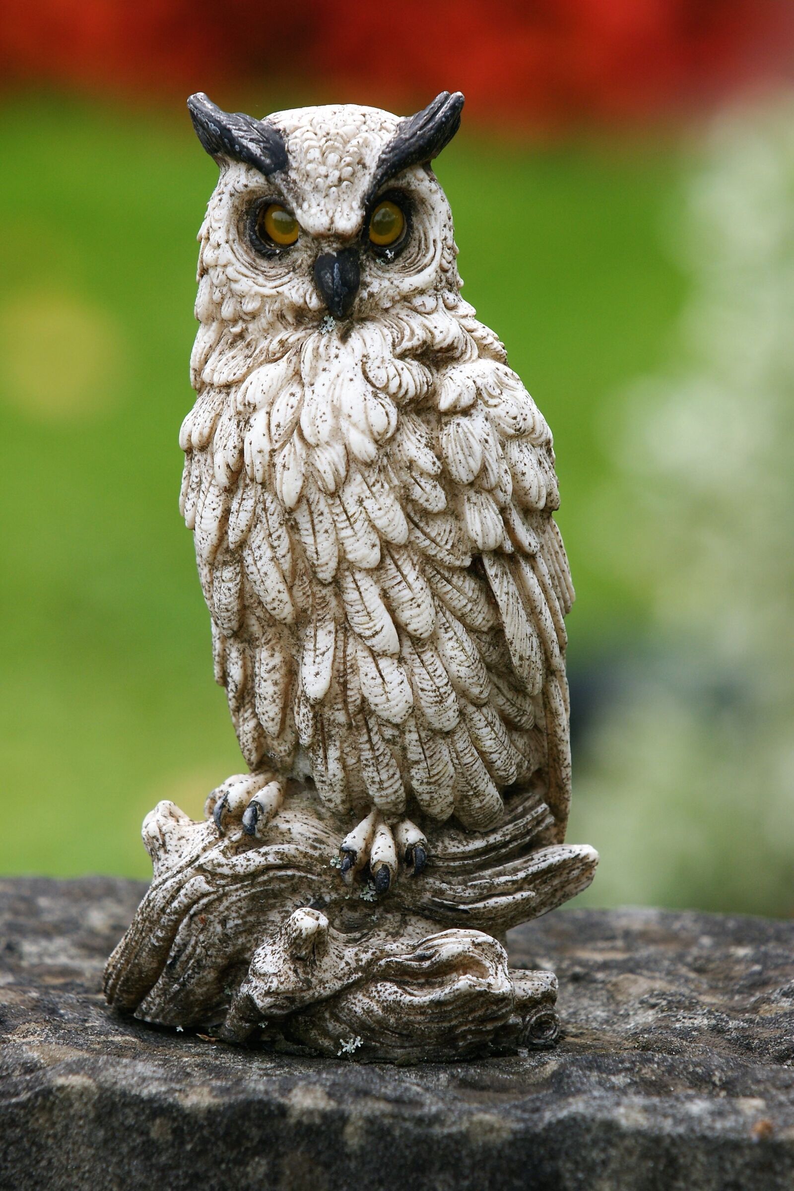 Sony Alpha DSLR-A700 sample photo. Owl, sculpture, art photography