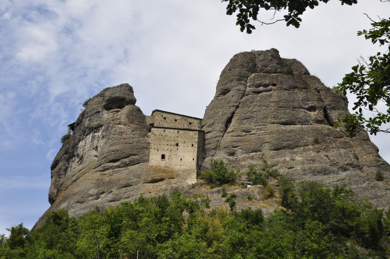 Nikon D5000 sample photo. Castle, ancient, italy photography