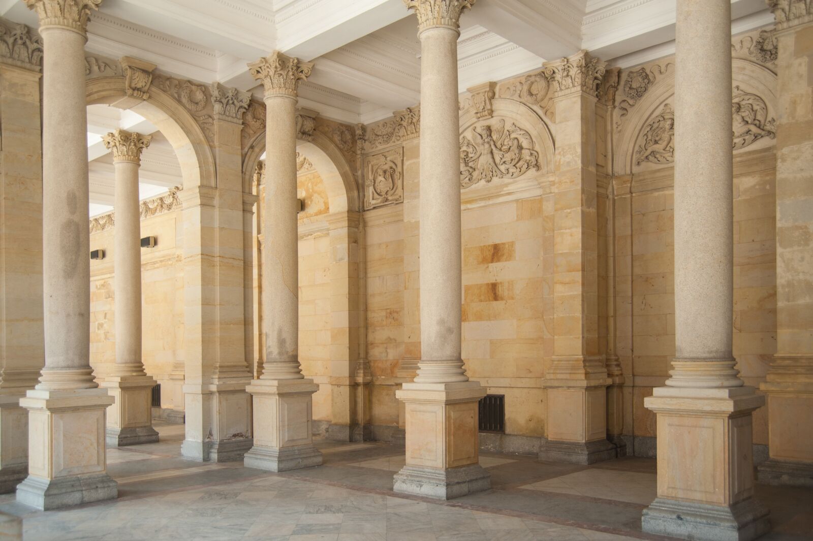 Nikon D700 sample photo. Mill colonnade, karlovy vary photography
