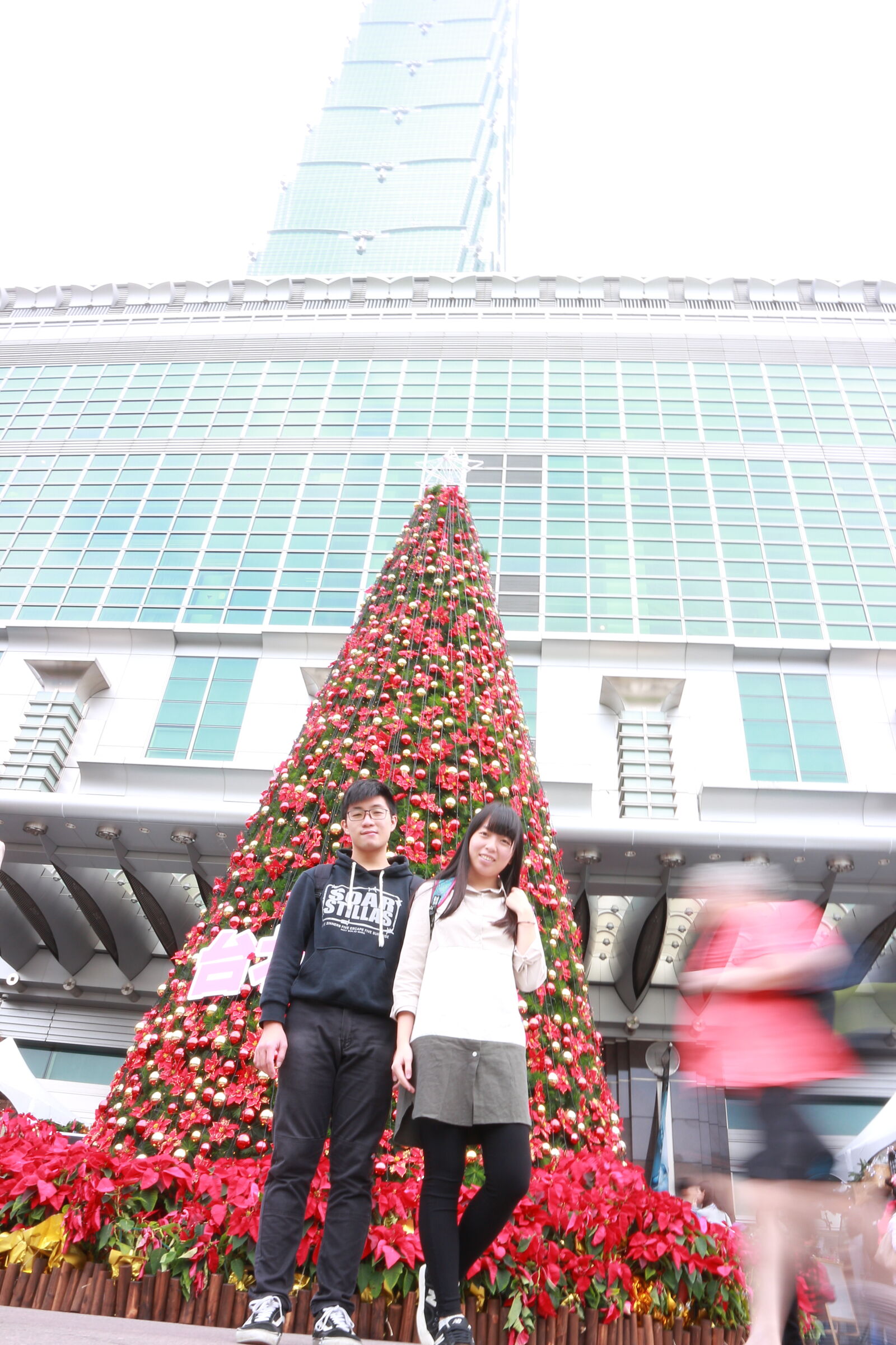 Canon EOS M sample photo. Low, angle, view, of photography