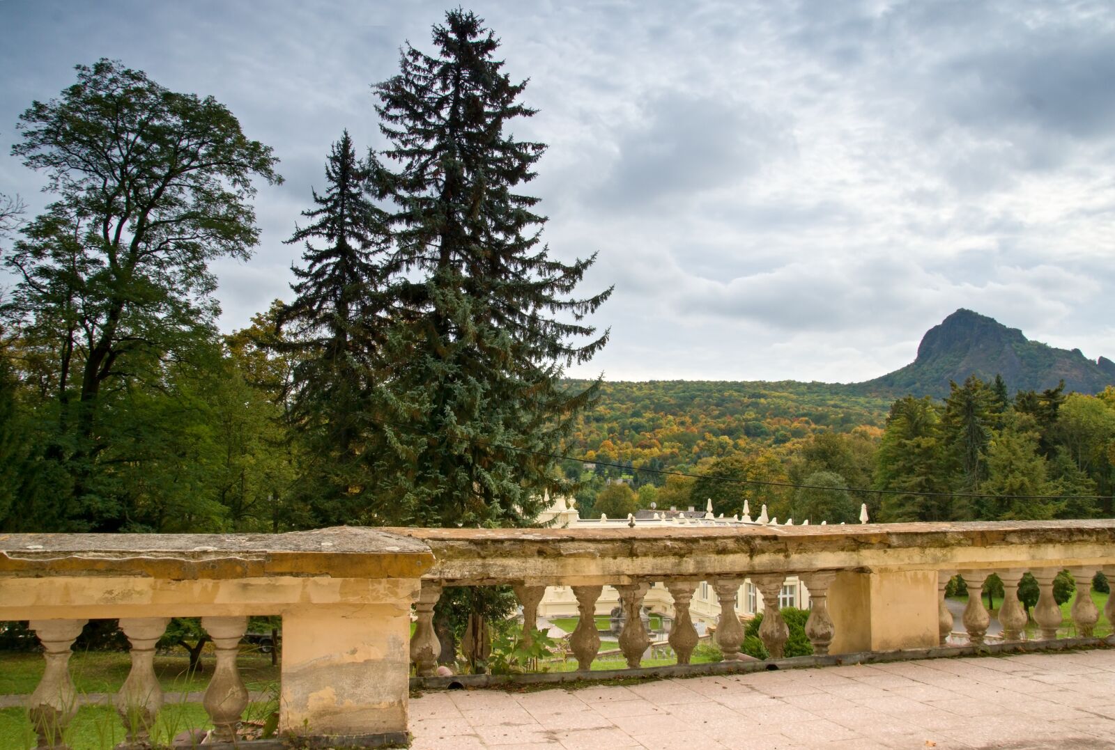 Sony ILCA-77M2 sample photo. Landscape, park, mountain photography