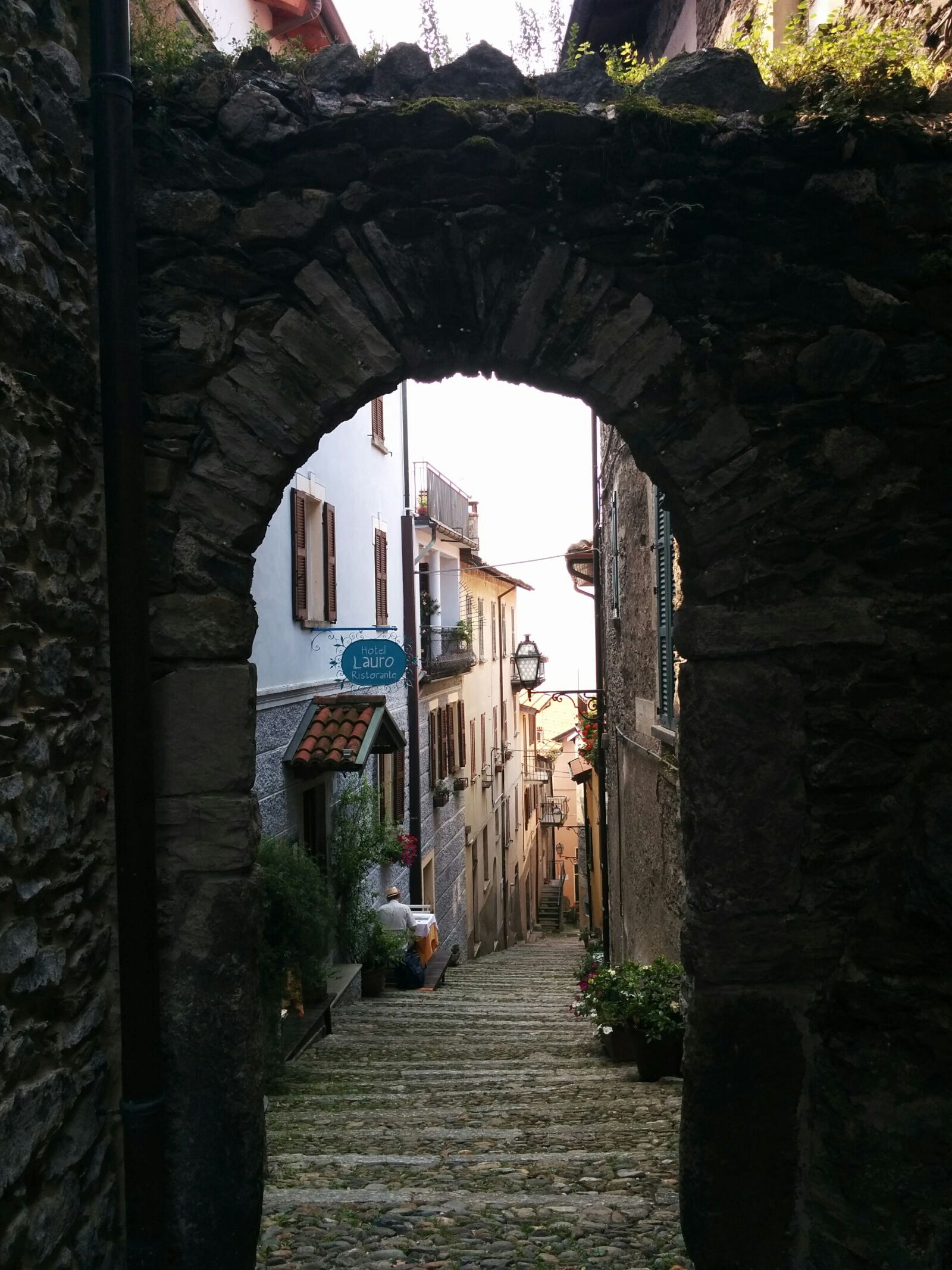 LG Nexus 5 sample photo. France, old town, city photography