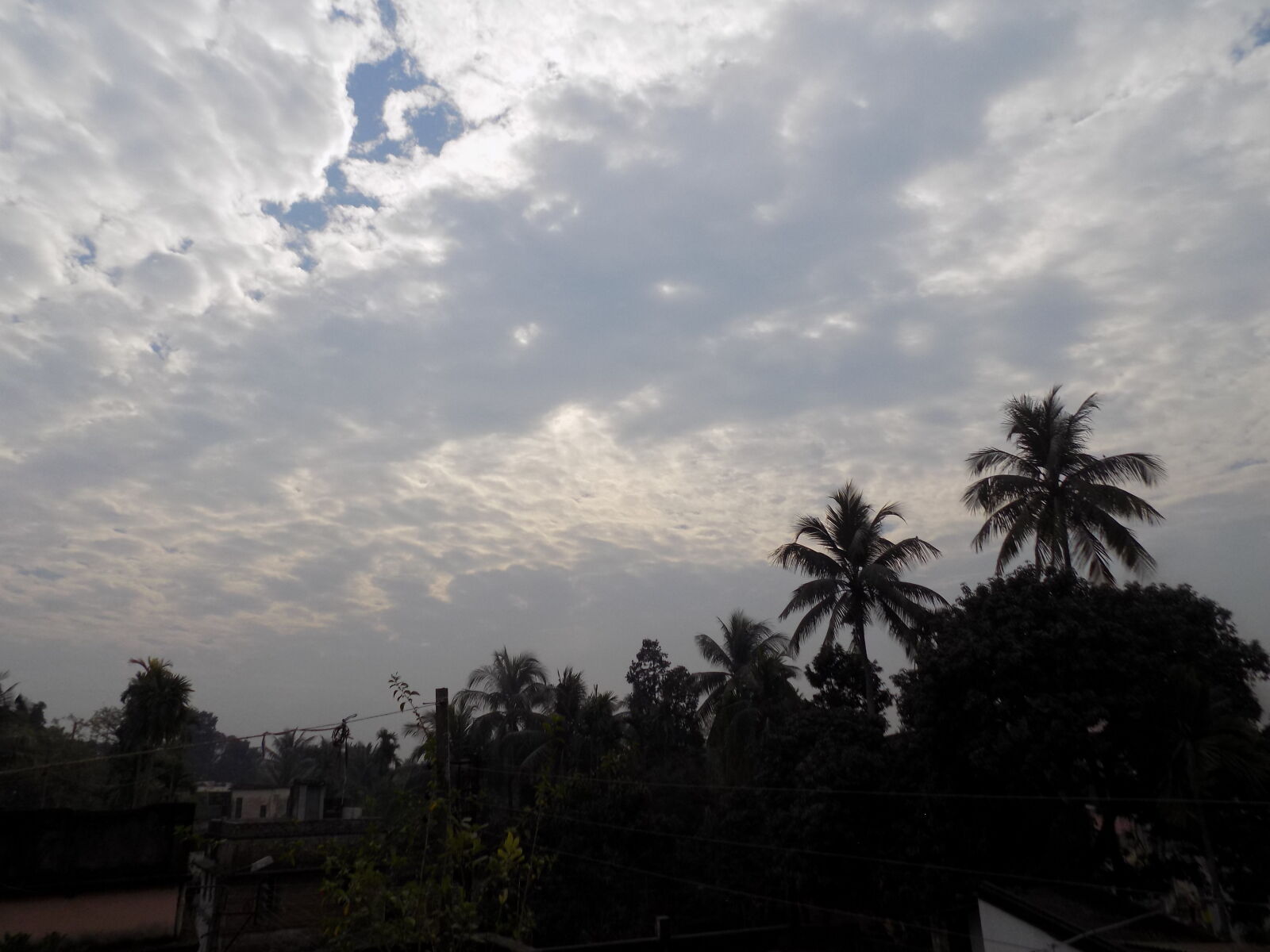 Nikon COOLPIX L330 sample photo. Cloudy, sky photography