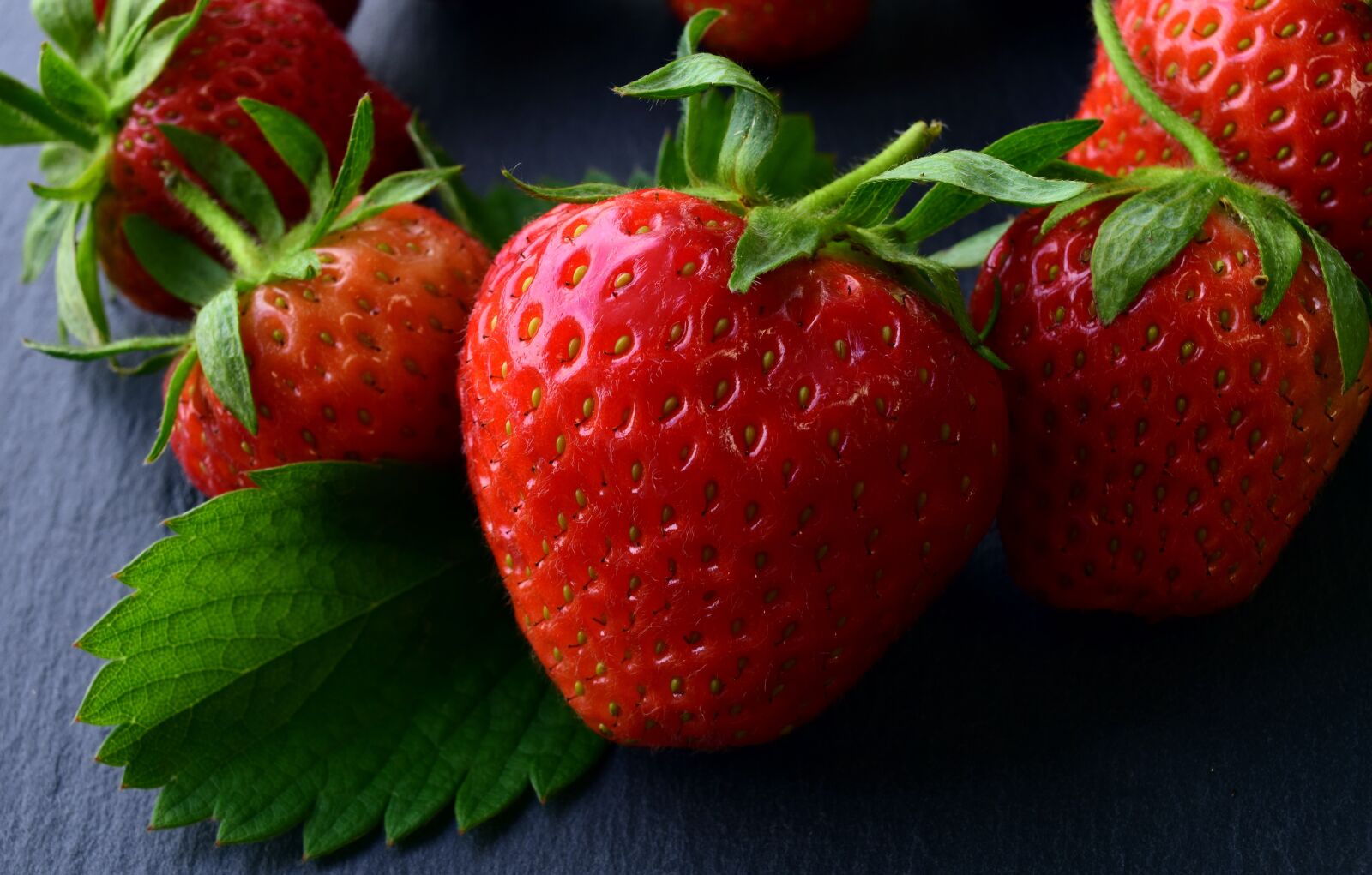 Nikon D3300 sample photo. Strawberries, red, fresh photography