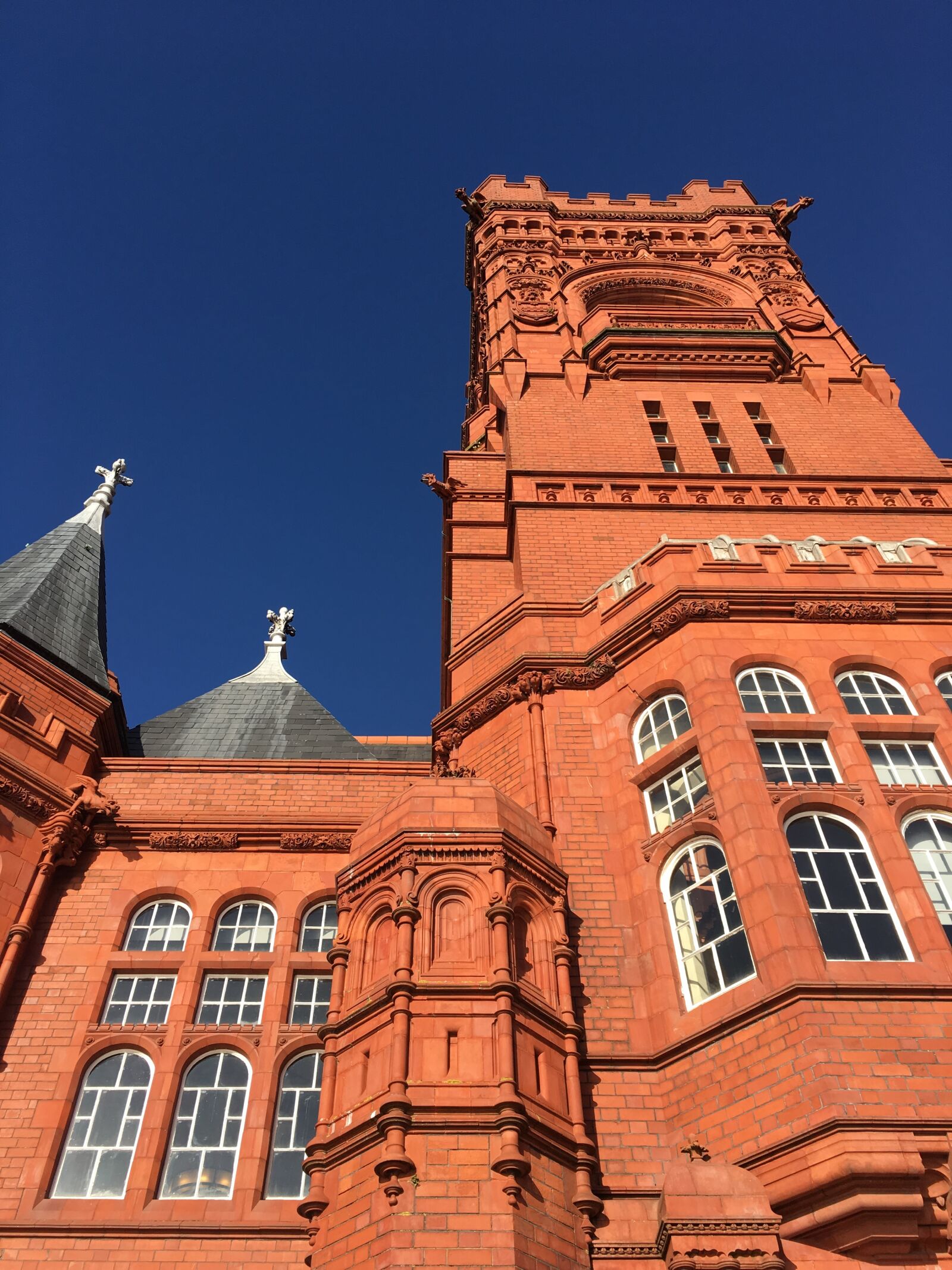 Apple iPhone 6s sample photo. Pierhead, building, old photography