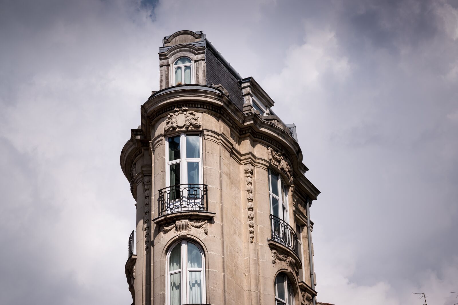 Nikon D5600 sample photo. Lille, architecture, north photography