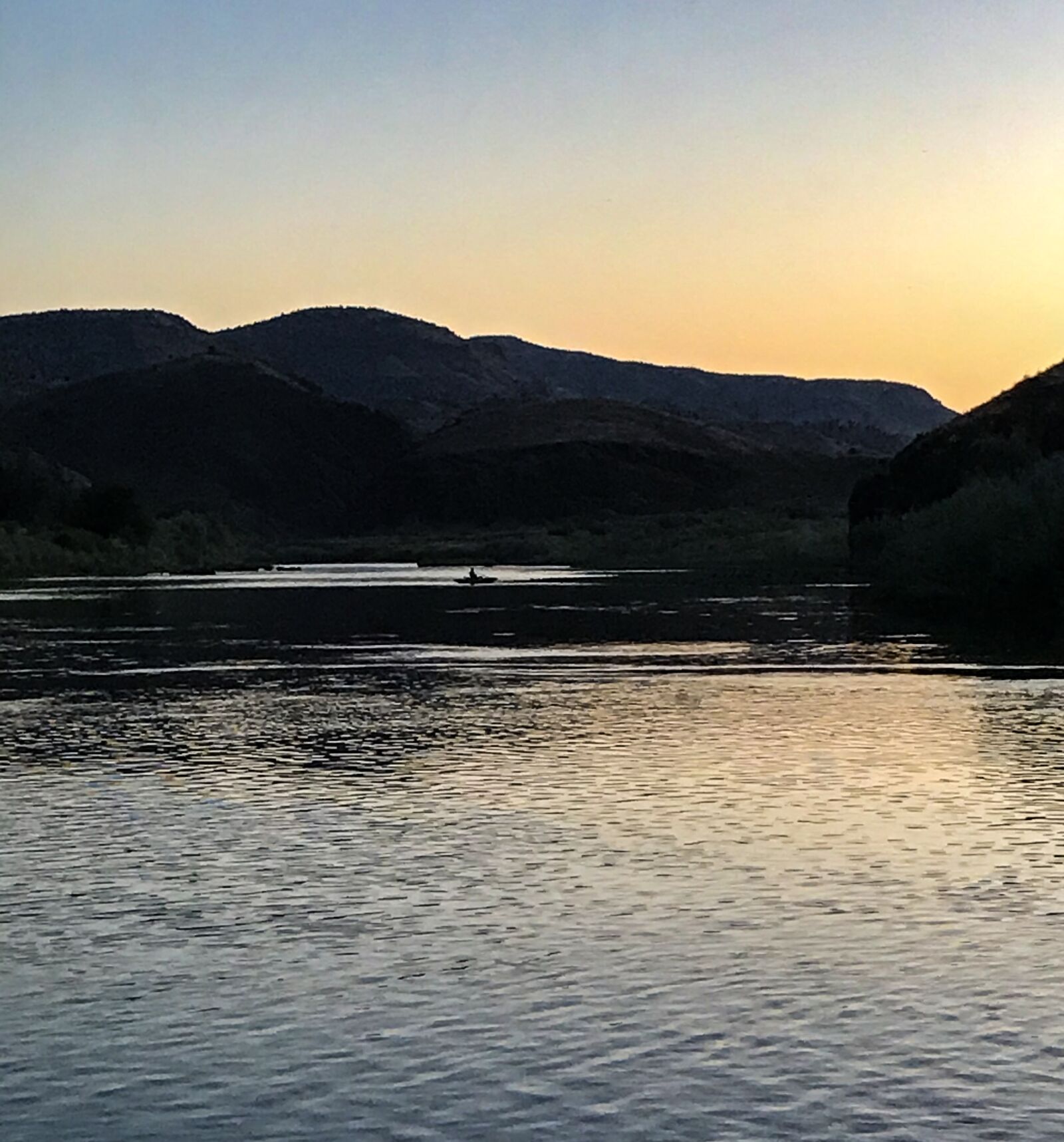 Apple iPhone 7 sample photo. John day river, river photography