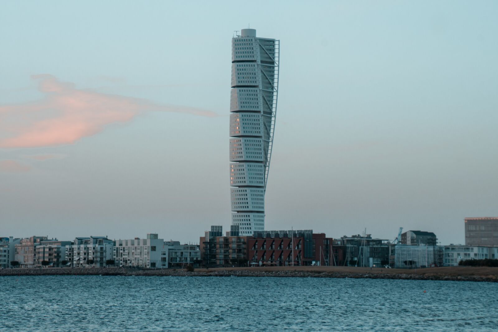 Nikon D500 sample photo. Turning torso, malm photography