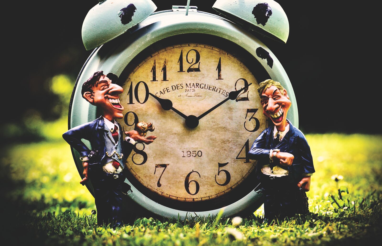 Nikon D3200 sample photo. Time is money, businessman photography