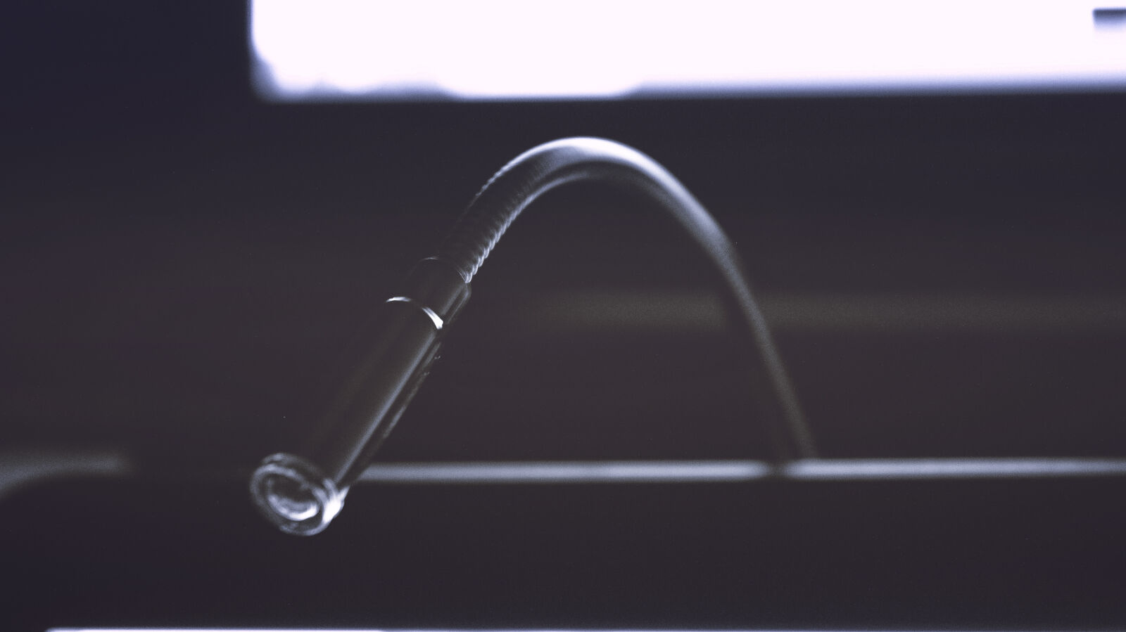 Canon EOS 600D (Rebel EOS T3i / EOS Kiss X5) sample photo. Blur, chrome, close, up photography