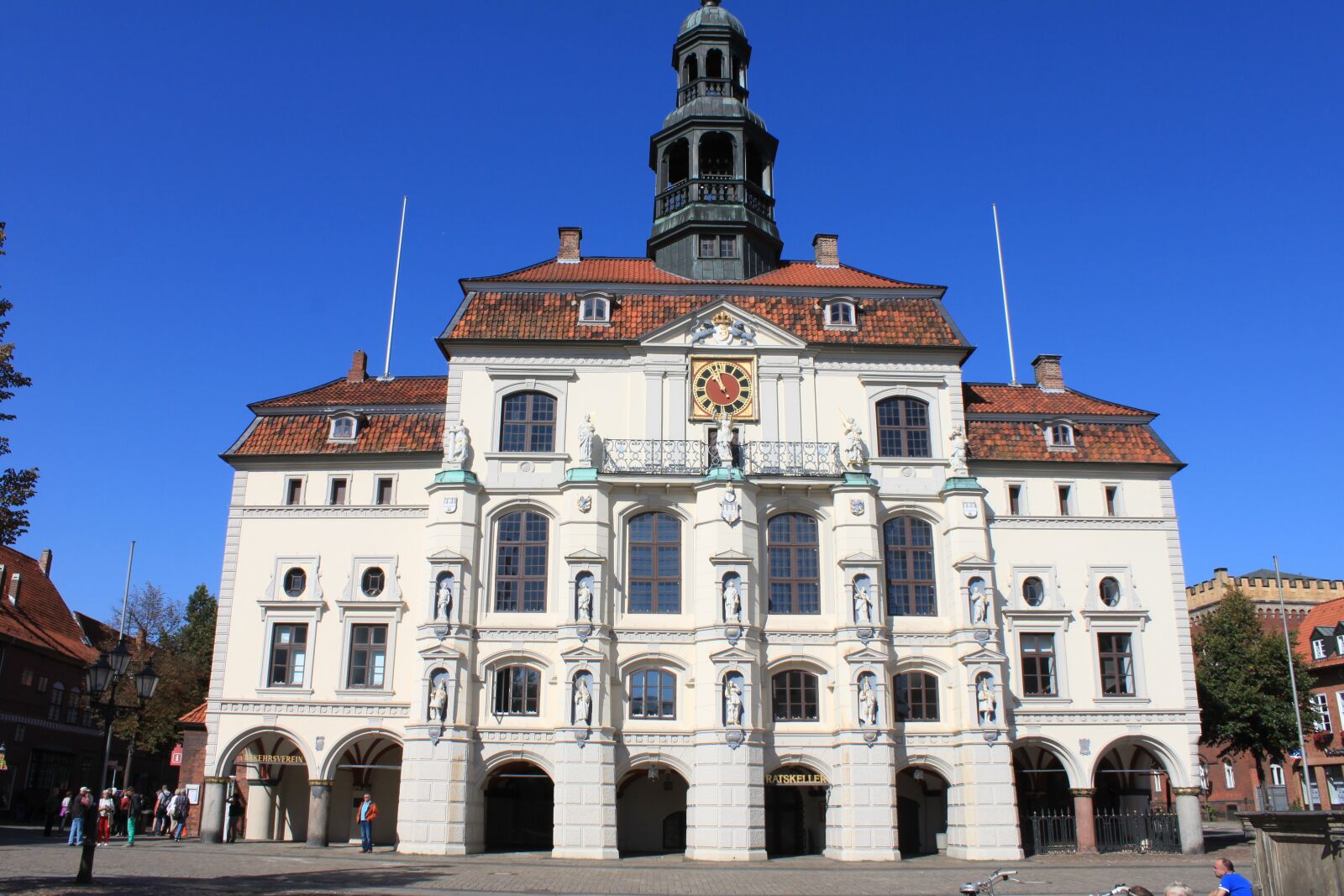 Canon EOS 500D (EOS Rebel T1i / EOS Kiss X3) sample photo. L neburg, town hall photography