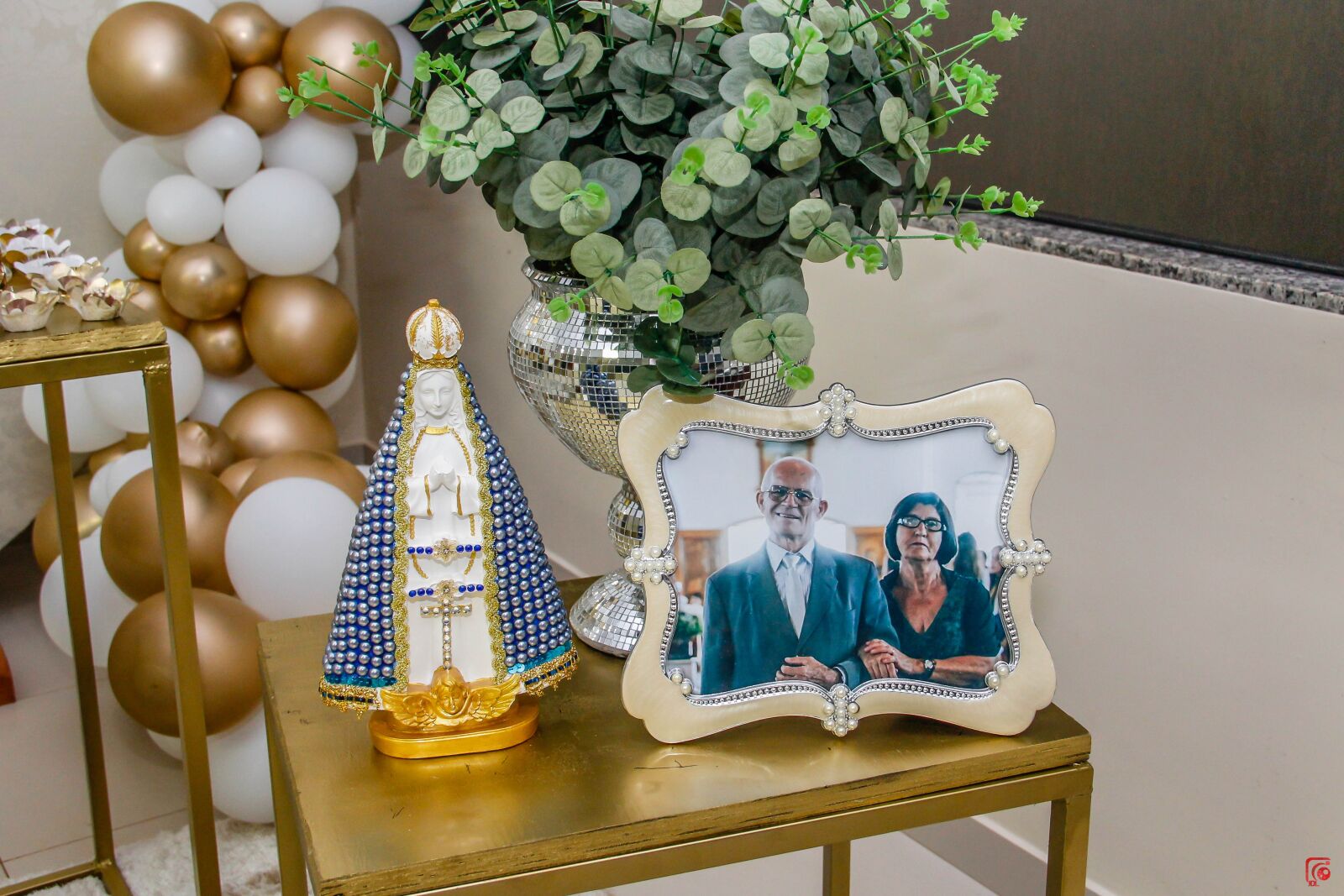 Canon EF-S 18-135mm F3.5-5.6 IS sample photo. Our lady, bodas, party photography