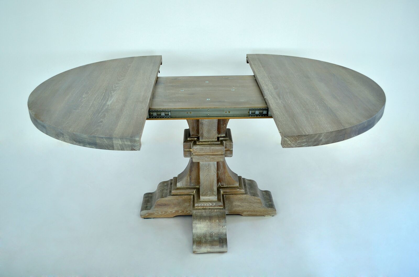 Nikon D7000 sample photo. Oval, table, solid photography