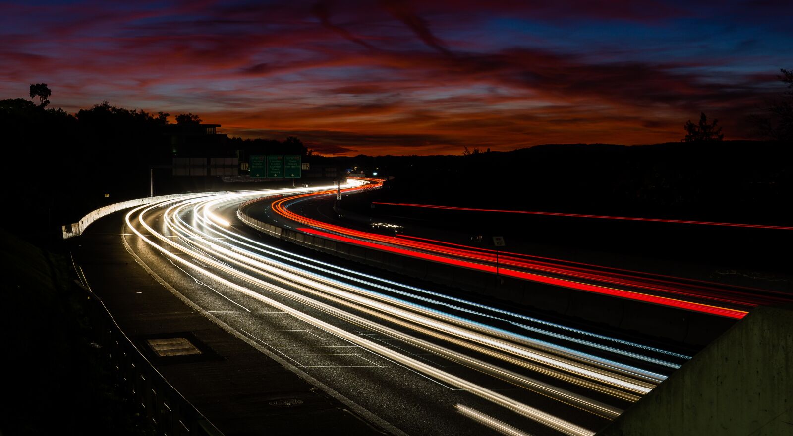 30mm F1.4 DC DN | Contemporary 016 sample photo. Verkehr, autobahn, lighttrail photography
