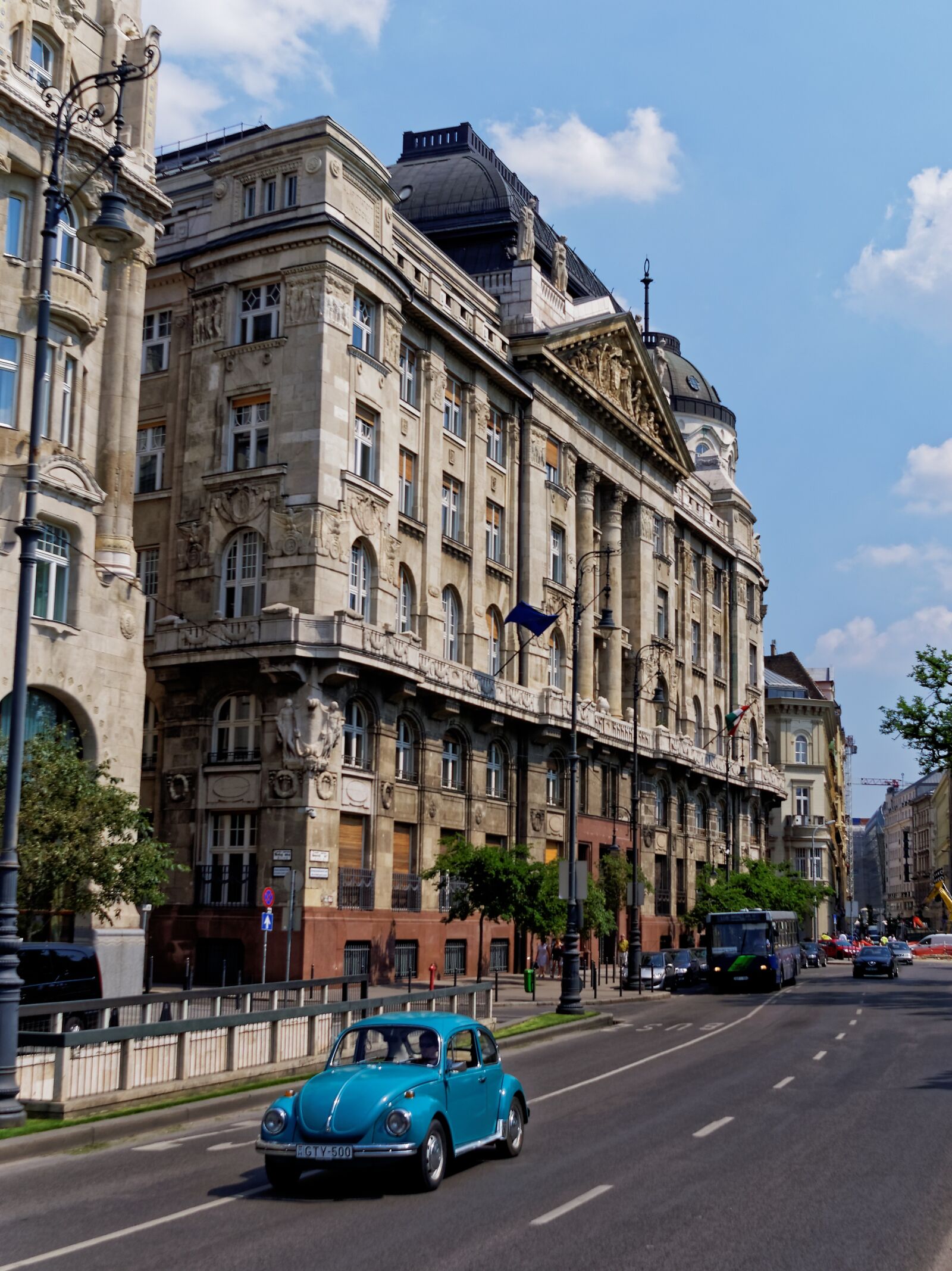 Nikon D90 sample photo. Road, budapest, hungary photography