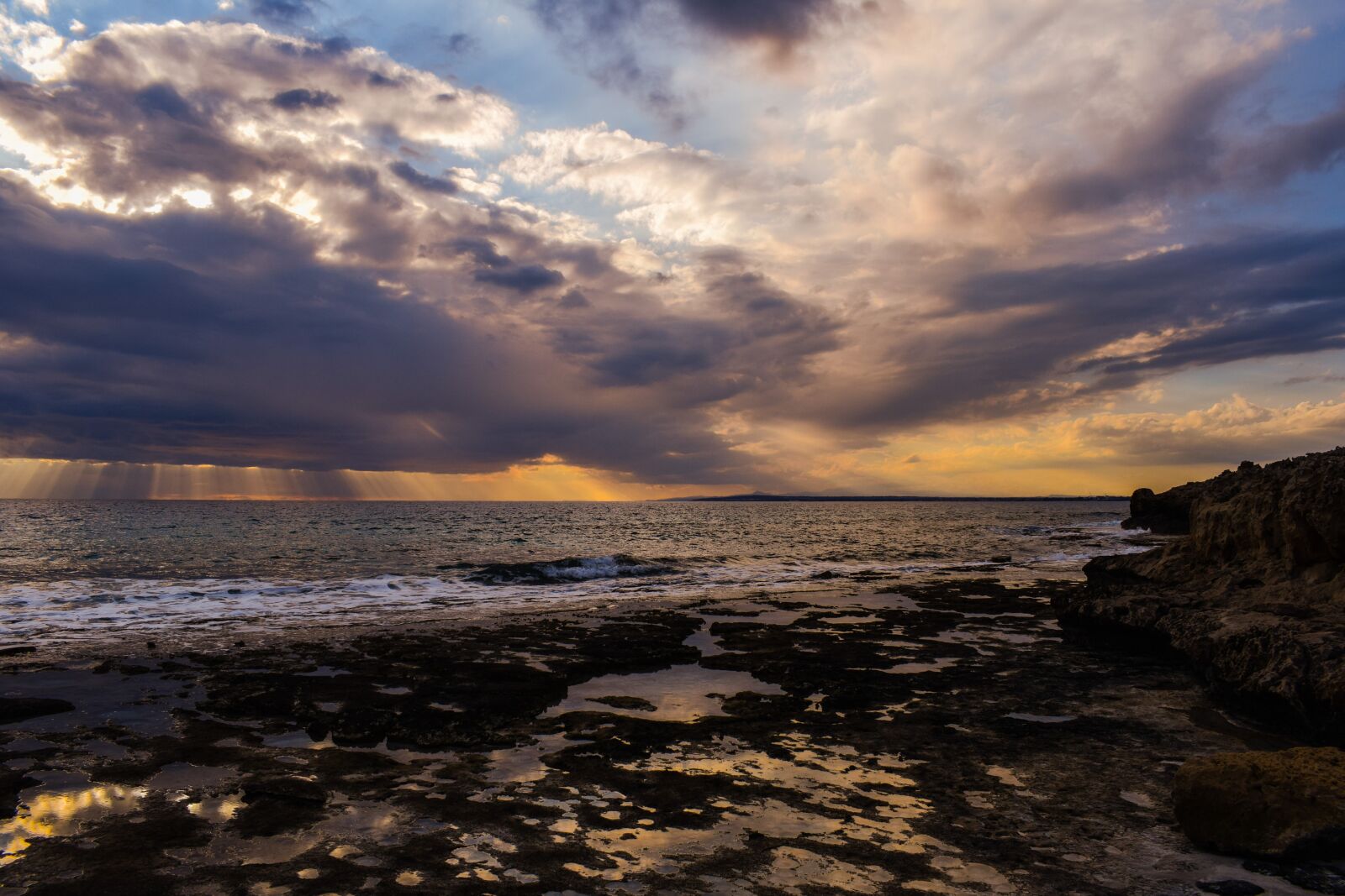 Nikon D3300 sample photo. Evening, dusk, sea photography