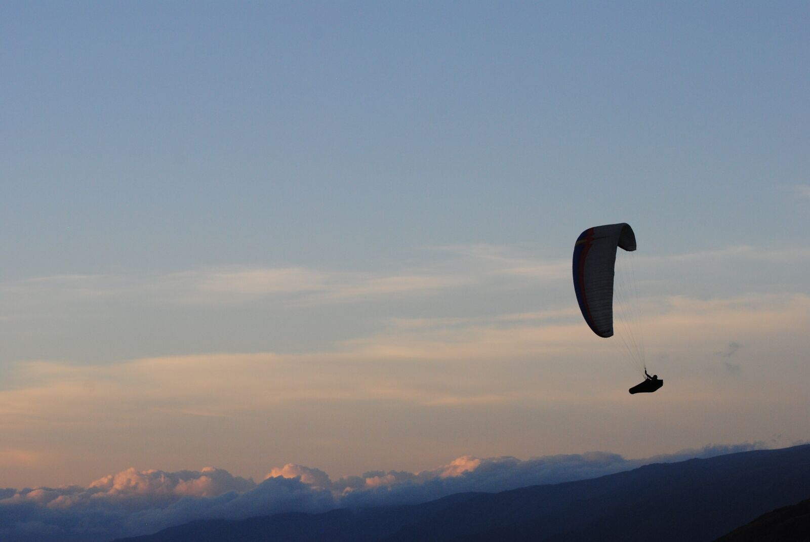 Nikon D3000 sample photo. Paragliding, sport, panorama photography