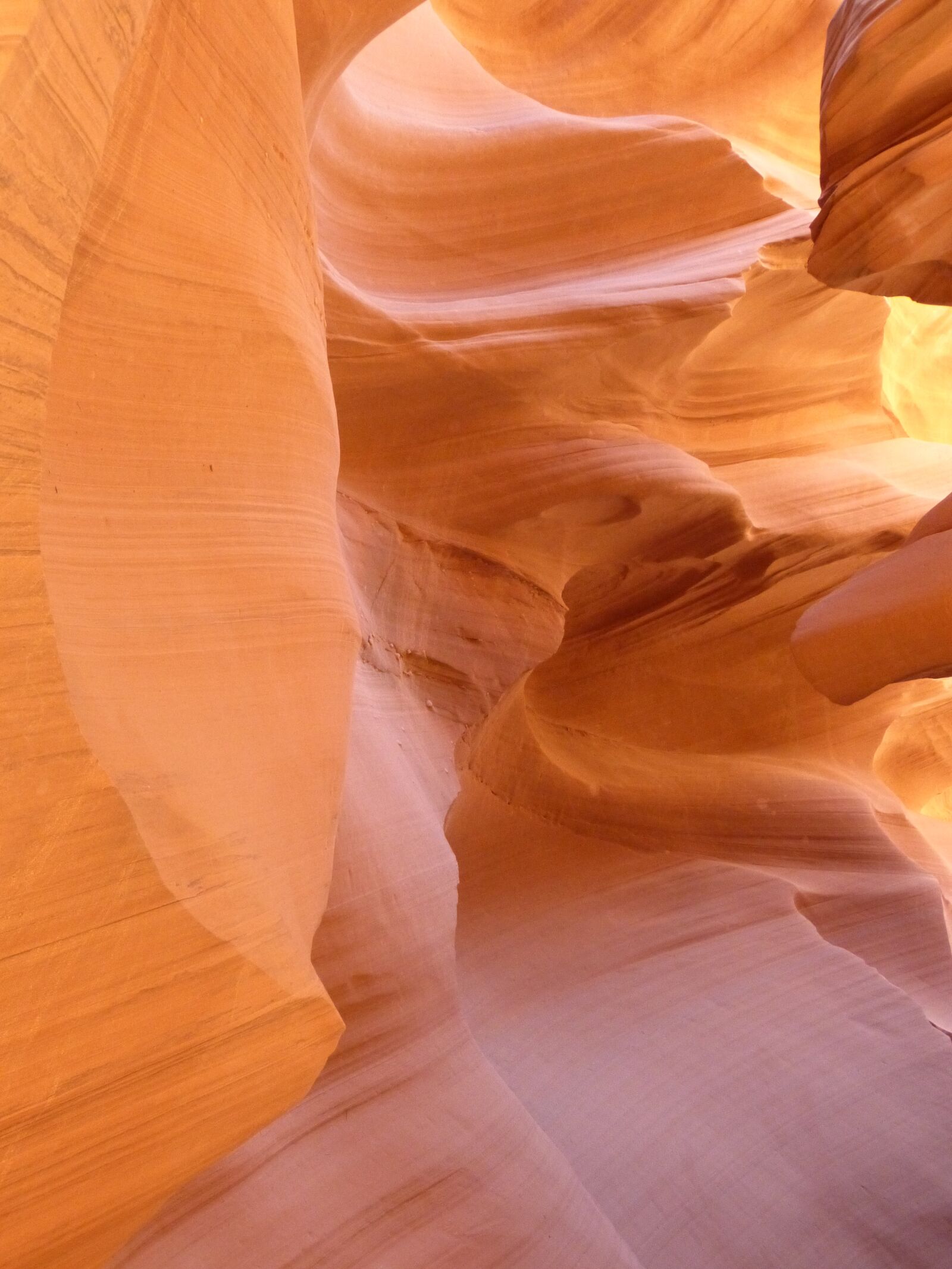 Panasonic Lumix DMC-FZ150 sample photo. Recommendation, lower antelope canyon photography