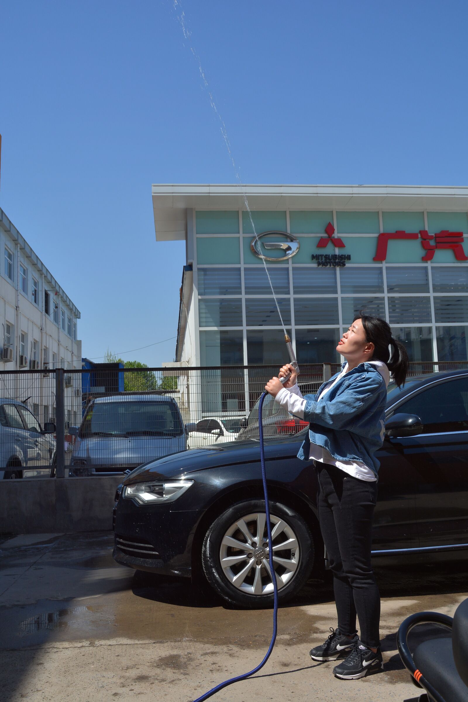 Nikon D7100 sample photo. Beauty, car wash, squirt photography