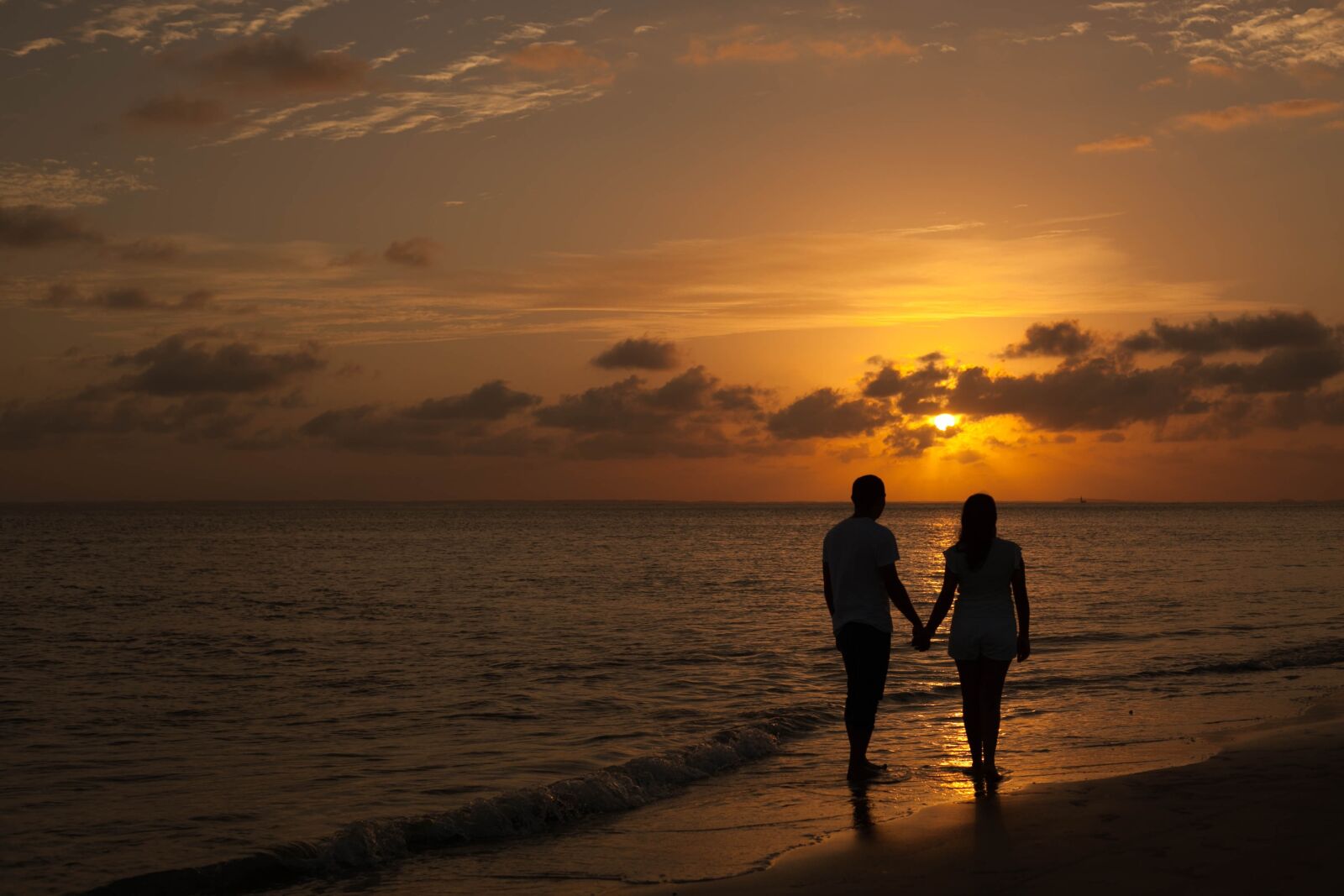 Canon EOS 5D Mark II sample photo. By sunsets, love, end photography