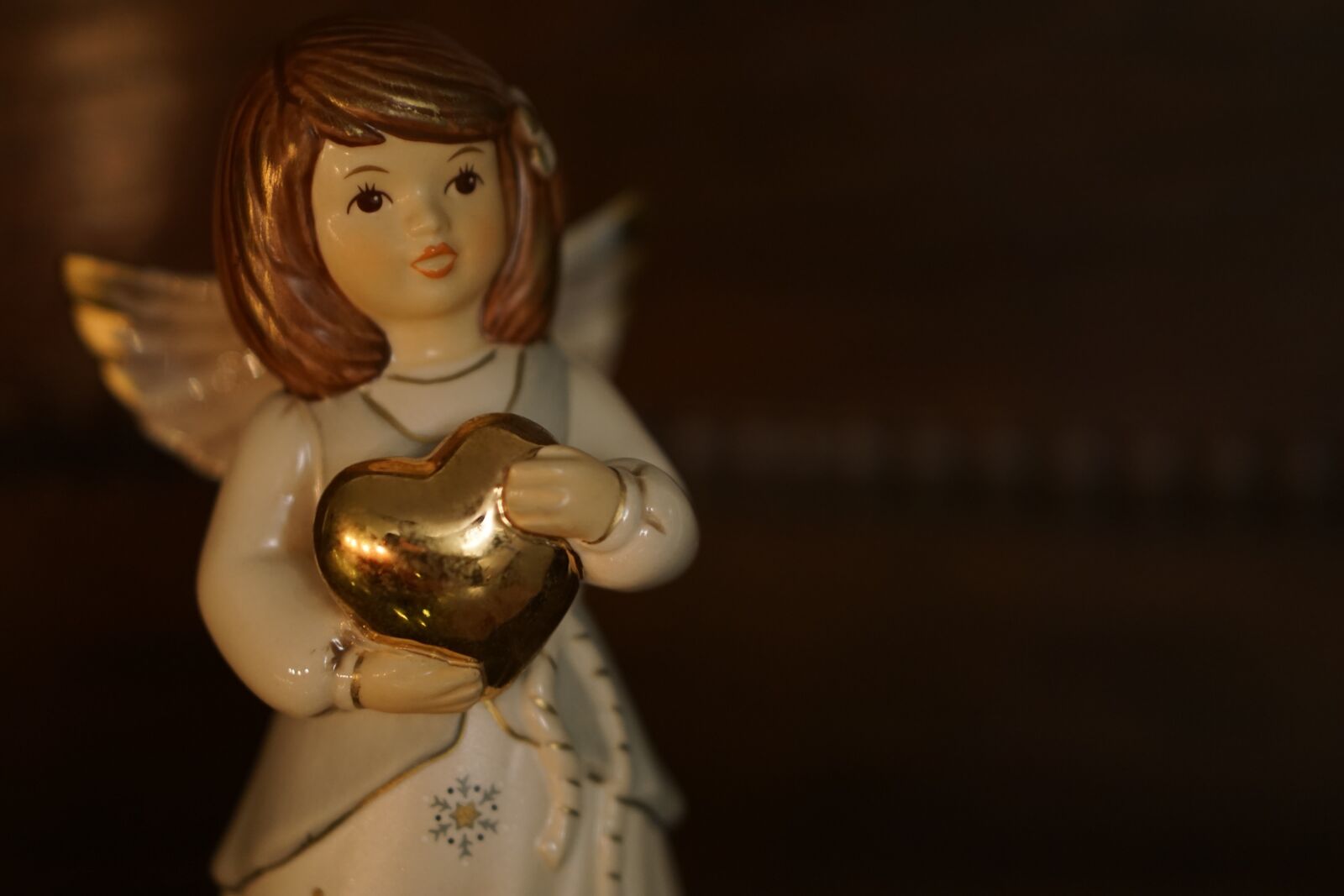E 50mm F1.8 OSS sample photo. Angel, christmas, x mas photography