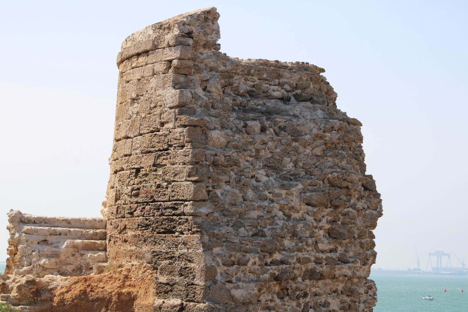 Canon EOS 2000D (EOS Rebel T7 / EOS Kiss X90 / EOS 1500D) sample photo. Fort of santa catalina photography